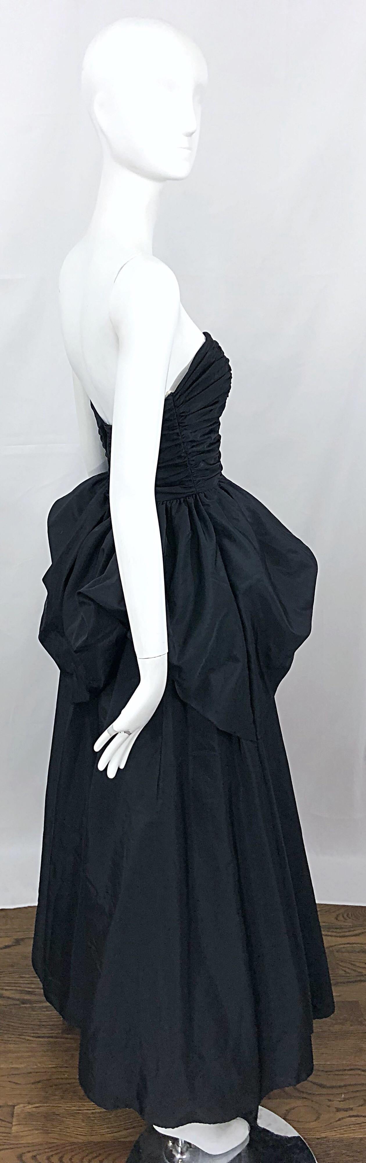 Vintage Mike Benet Sz 0/2 1980s Black Strapless Rhinestone Strapless Bustle Gown For Sale 5