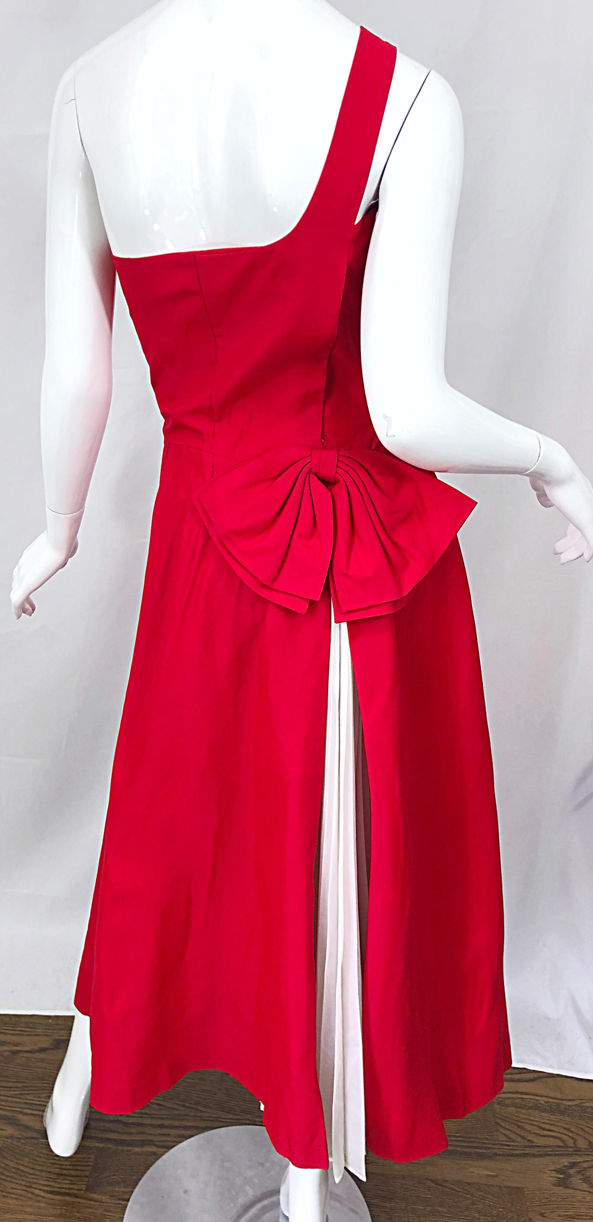 1950s Bess Myerson Lipstick Red + White One Shoulder Vintage 50s Silk Dress For Sale 5