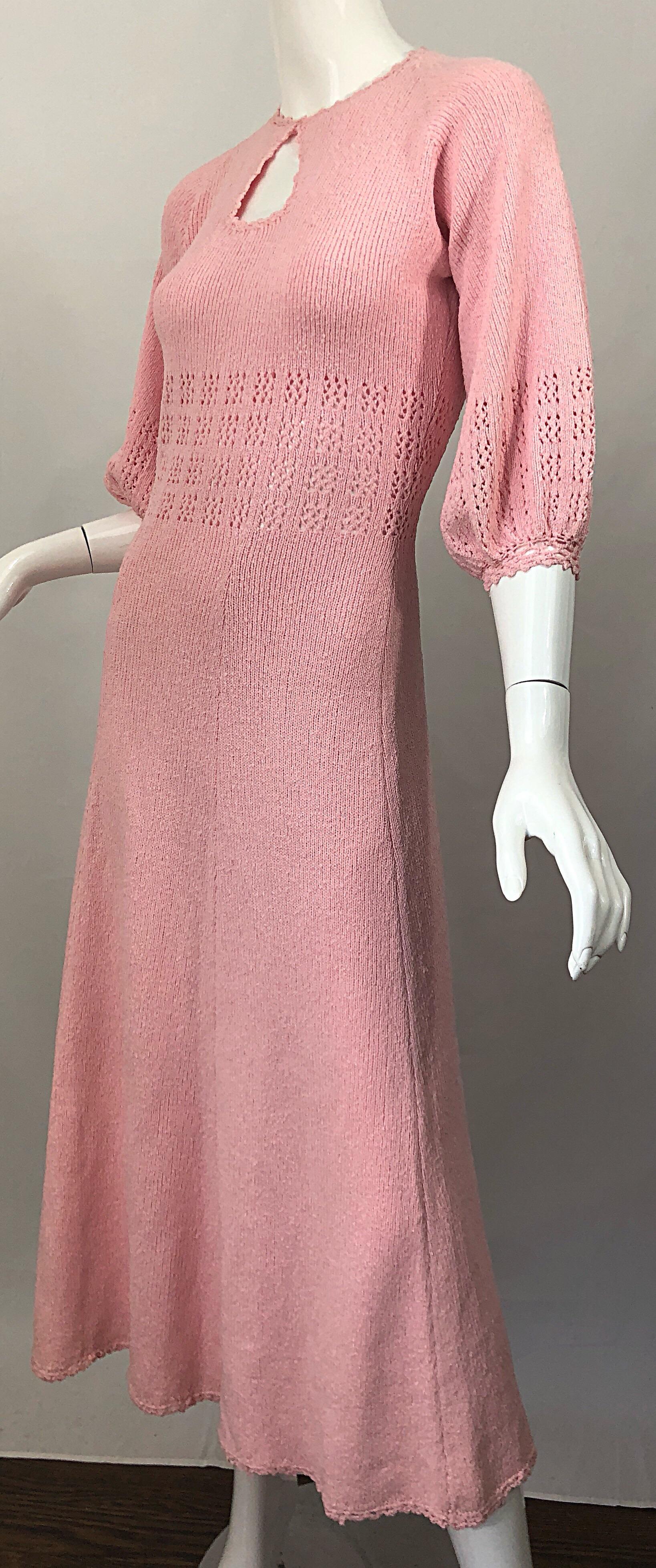 1970s Light Pink Knit Crochet Keyhole Vintage 70s Keyhole Midi Dress 2