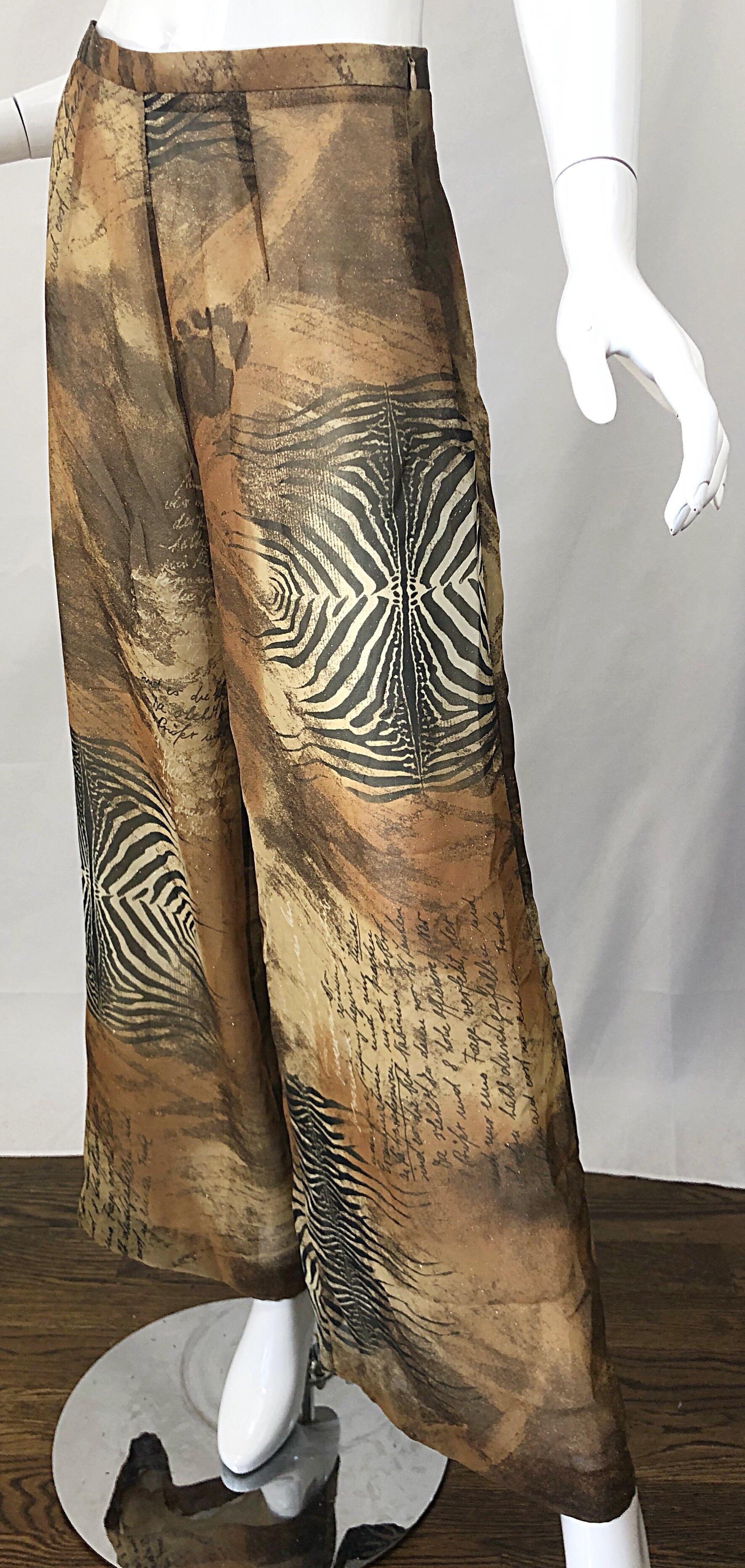 Amazing 1990s Footprints in the Sand Novelty Print Wide Leg Vintage 90s Pants For Sale 4