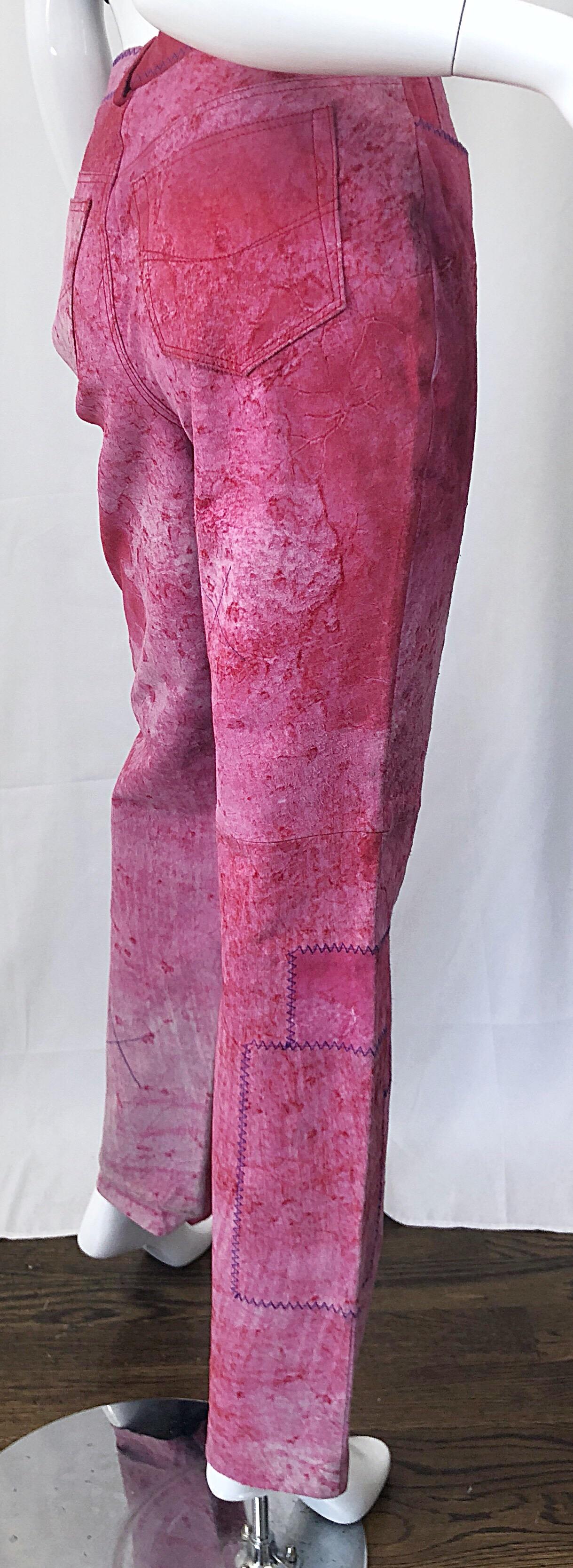 NWT Romeo Gigli 1990s Pink Suede Sz 4 / 6 High Waist Straight Leg Vintage Pants  en vente 9