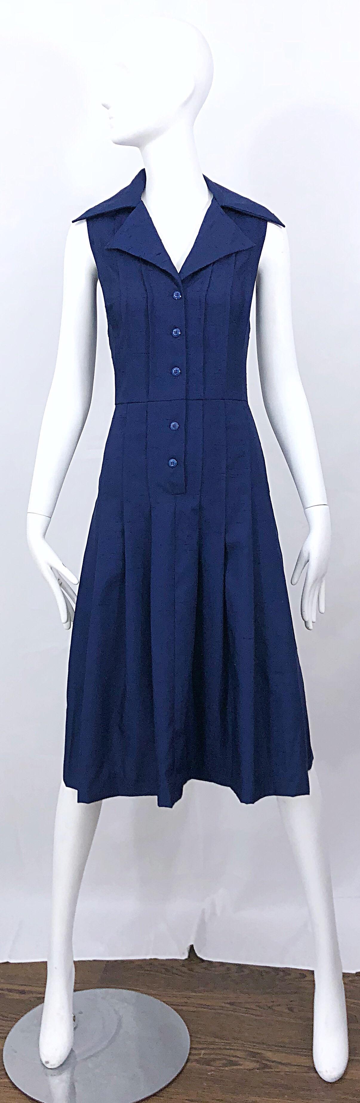 1990s Saks 5th Avenue Sz 8 10 Navy Blue Silk Vintage 90s Sleeveless Shirt Dress For Sale 9