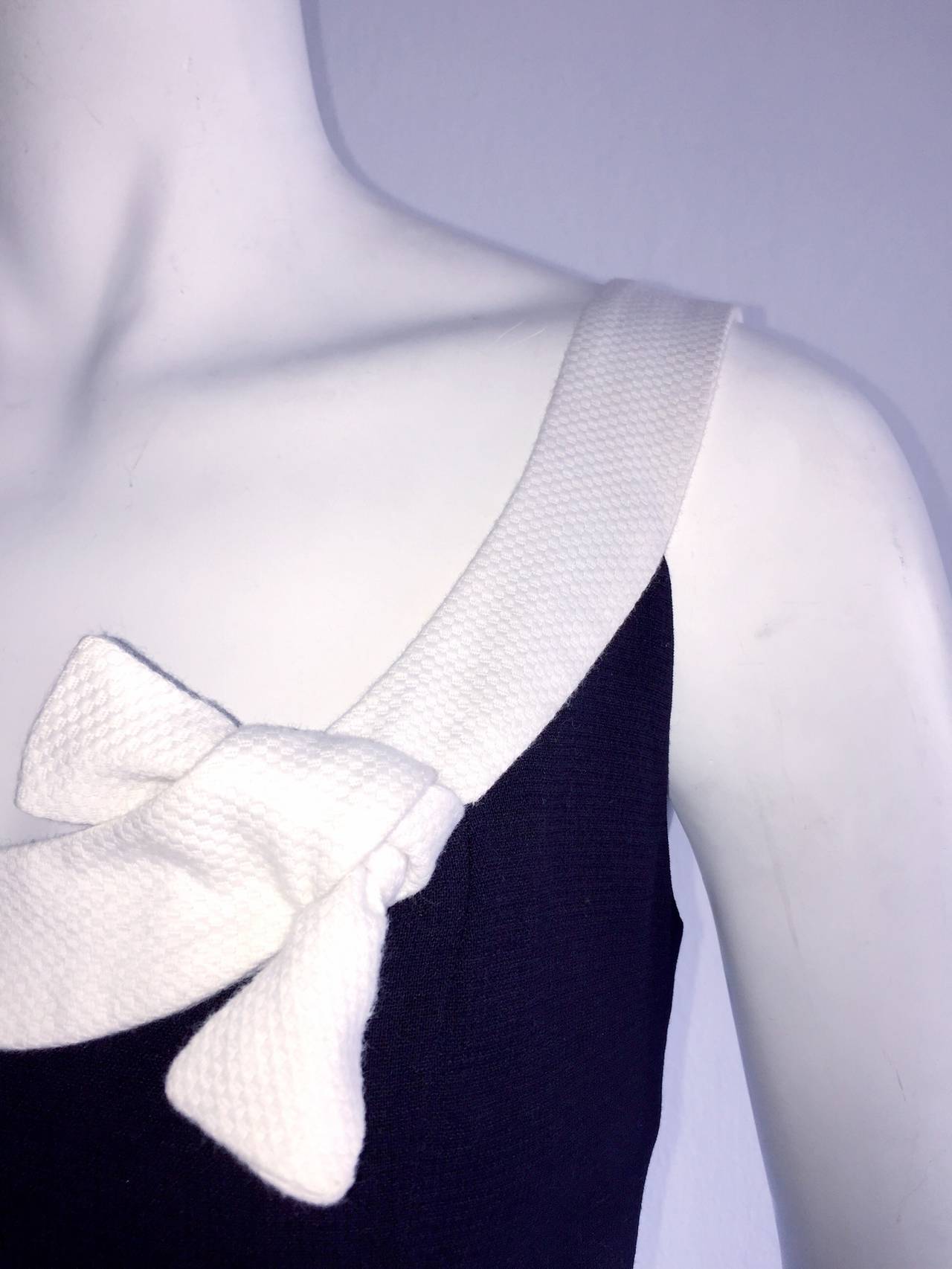 Women's 1990s Vintage Oscar de la Renta Navy Blue + White Nautical Bow Dress