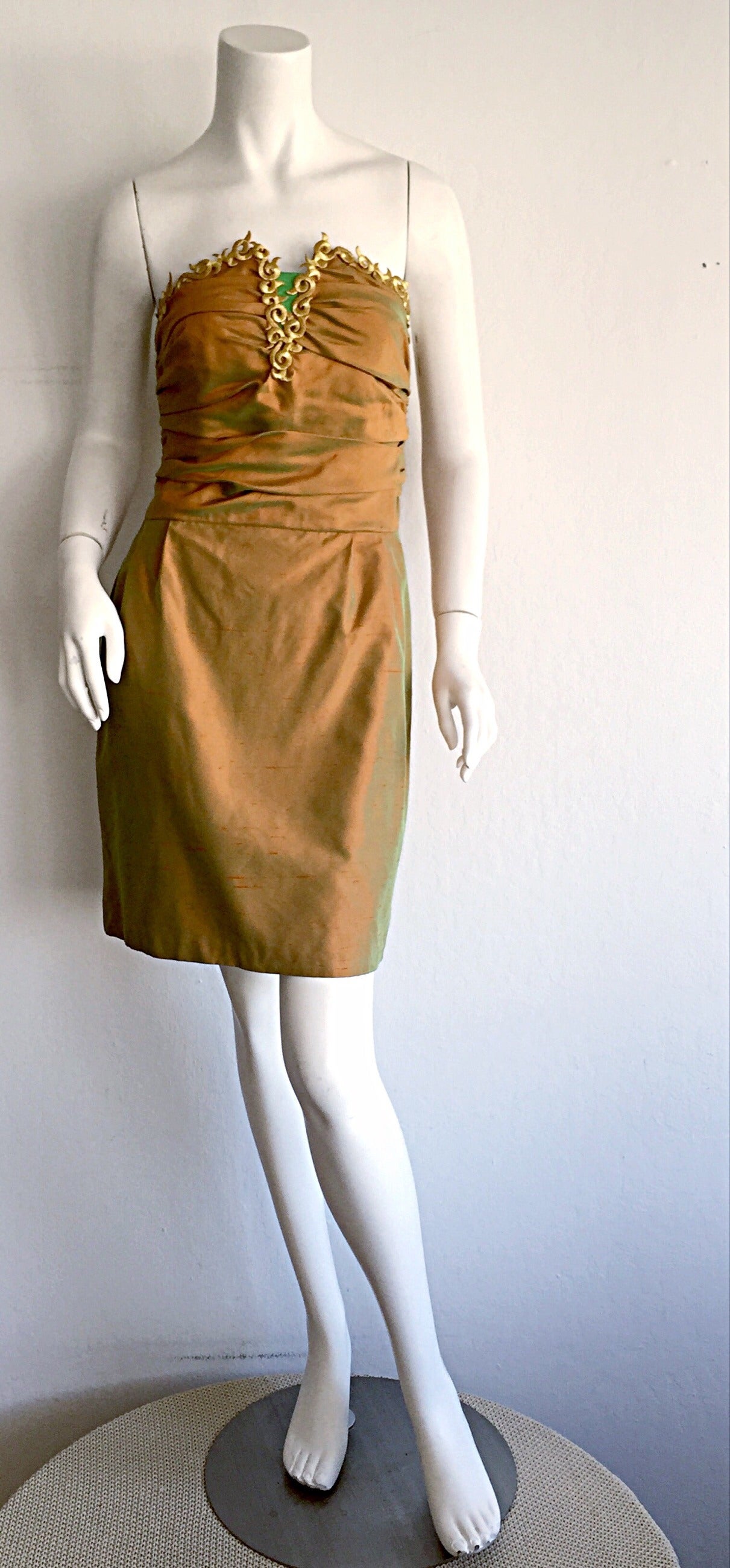 Marrone Abito senza spalline in seta cangiante vintage anni '80 + bolero in vendita
