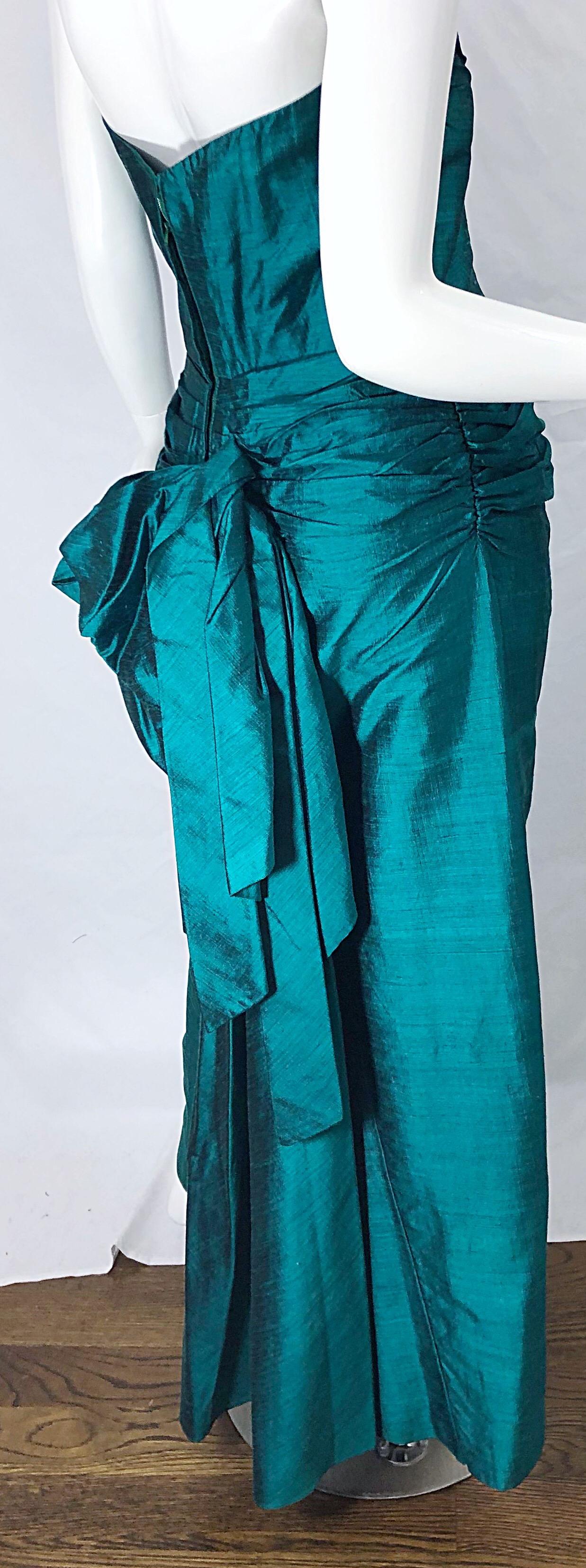 1950s Emerald Green Silk Shantung Strapless Vintage 50s Bombshell Gown Sz Medium For Sale 3