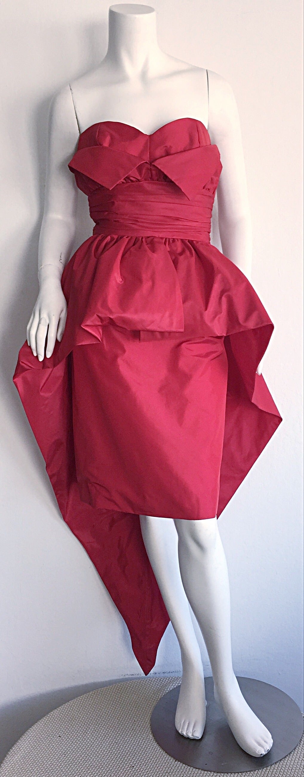 Incredible Vintage Victor Costa Lipstick Red Avant Garde Strapless ' Tail' Dress 2