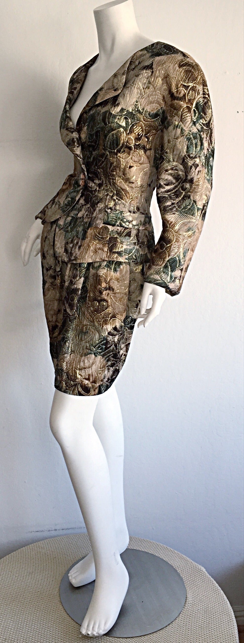Beautiful New Vintage Krizia Brocade Asymmetrical Renaissance Floral Skirt Suit 1