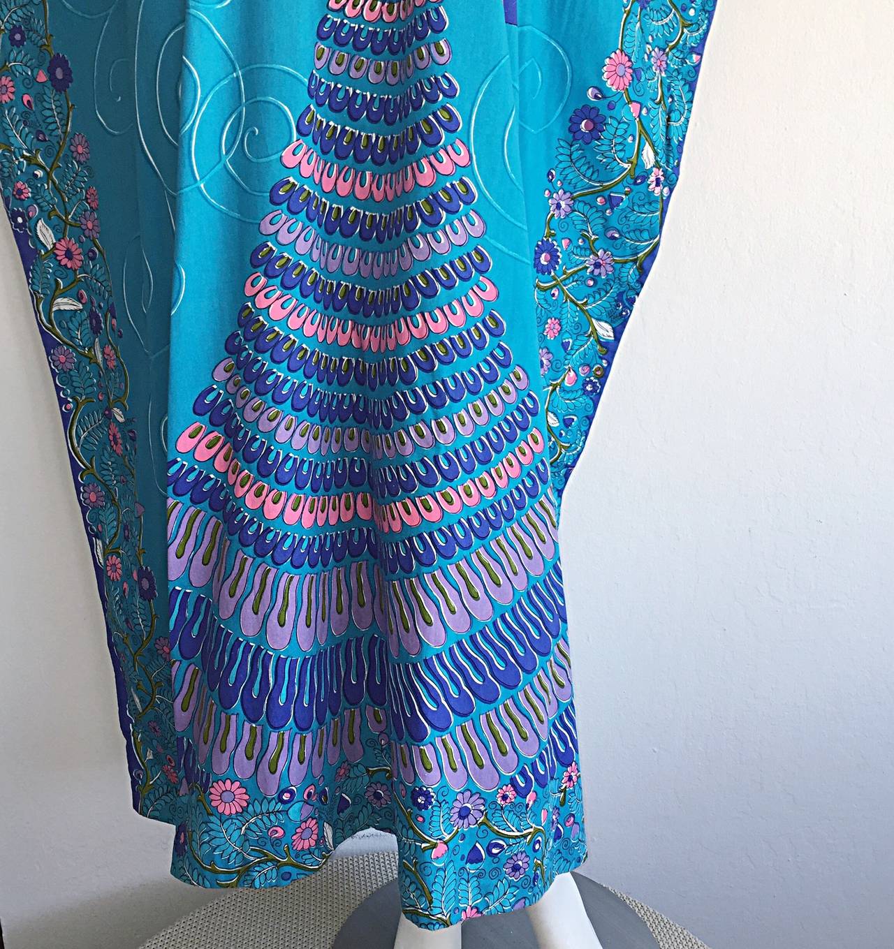 Blue Amazing Vintage Neiman Marcus Peacock Asian Themed Colorful Cotton Caftan