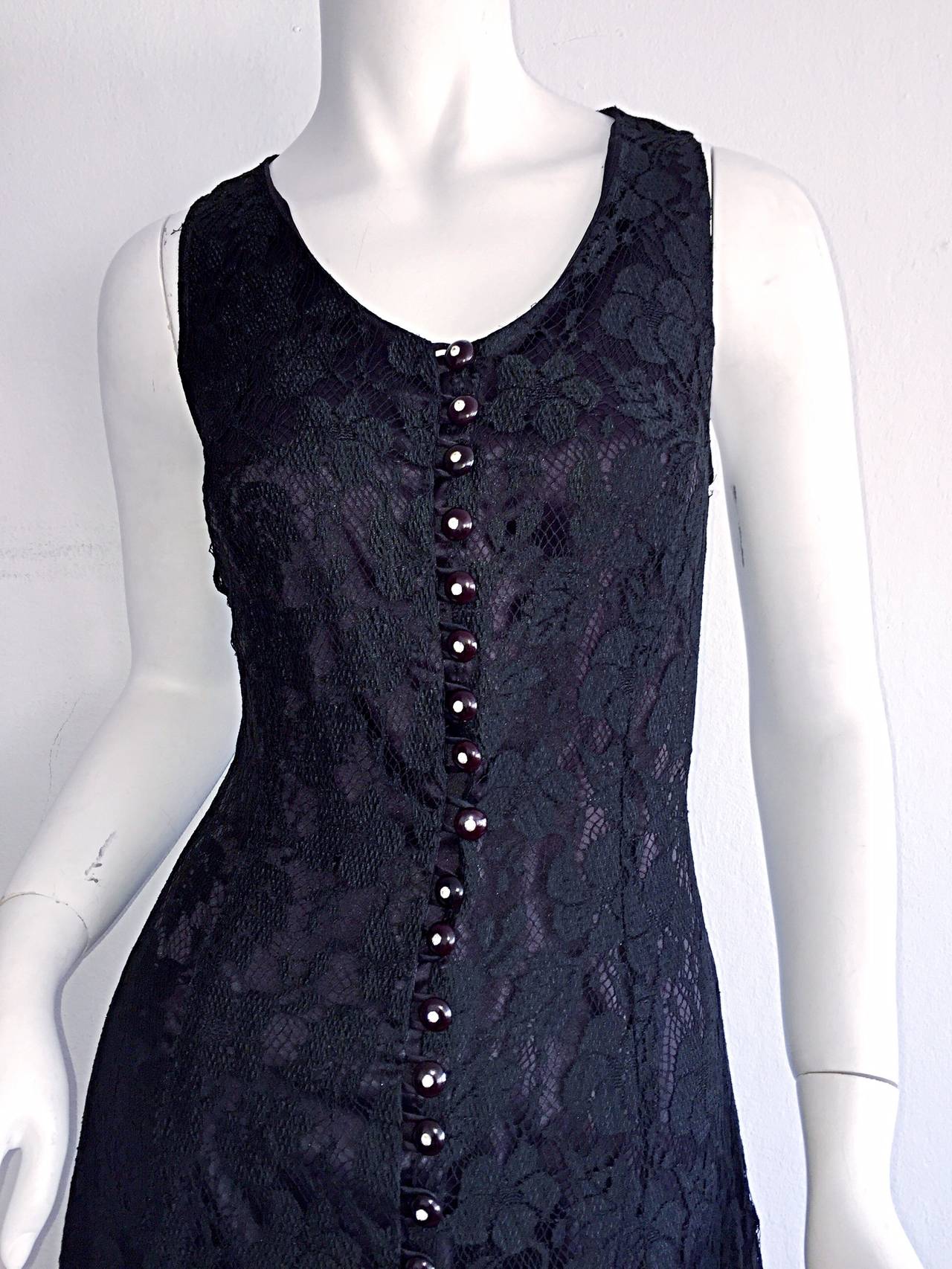 Paco Rabbane 1990s Black Lace Babydoll Dressw/ Strass Buttons In condizioni ottime in vendita a San Diego, CA