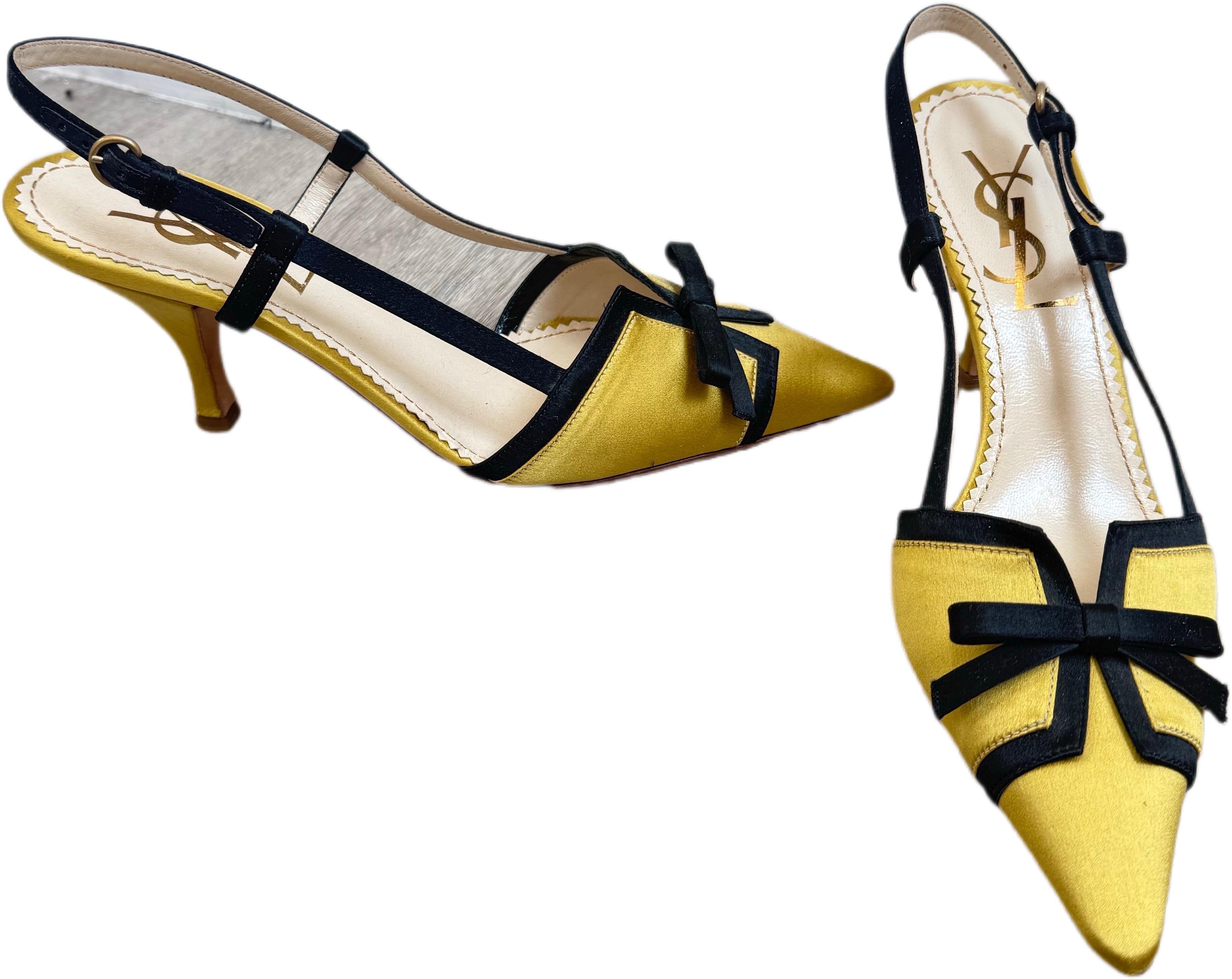 New Yves Saint Laurent by Tom Ford Fall 2002 Size 38.5 / 8.5 Corset Heels YSL en vente 1