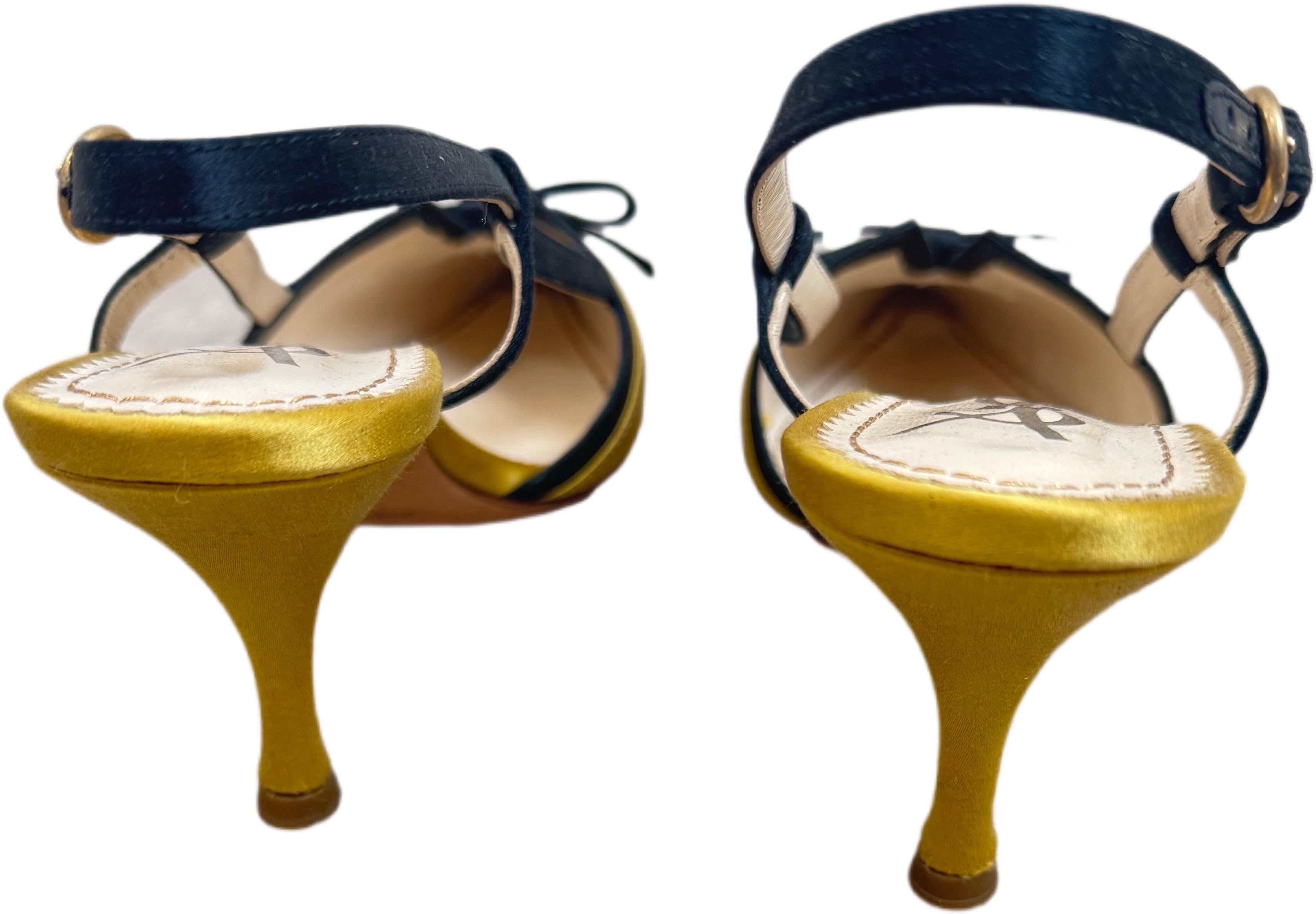 New Yves Saint Laurent by Tom Ford Fall 2002 Size 38.5 / 8.5 Corset Heels YSL Pour femmes en vente