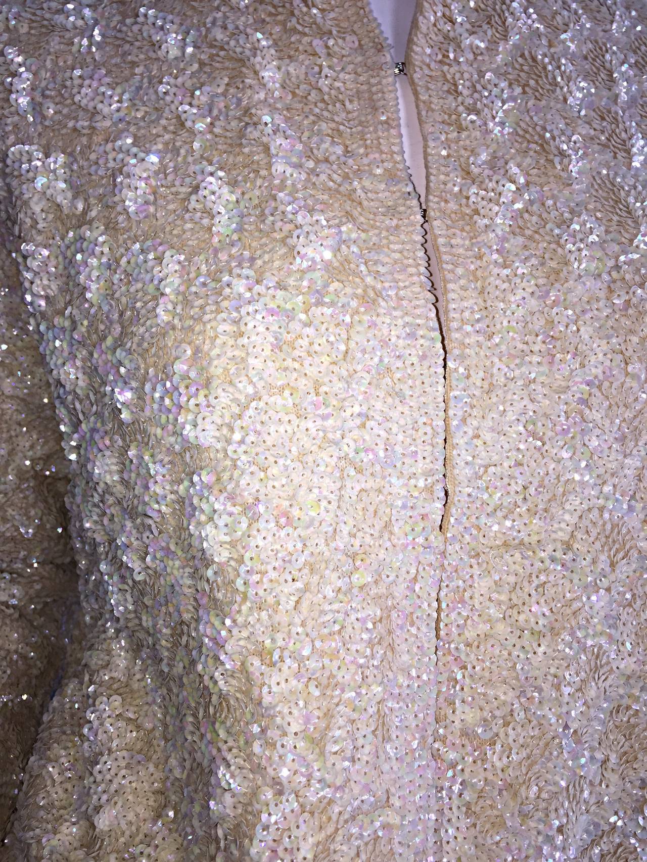 Exquisite 1960s All Over Sequin Iridescent Ivory Wool Vintage Cardigan For Sale 1