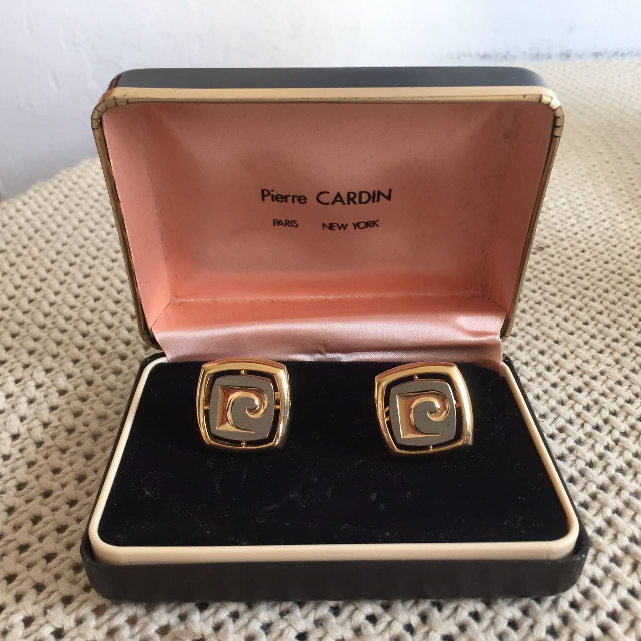 pierre cardin cufflinks gold