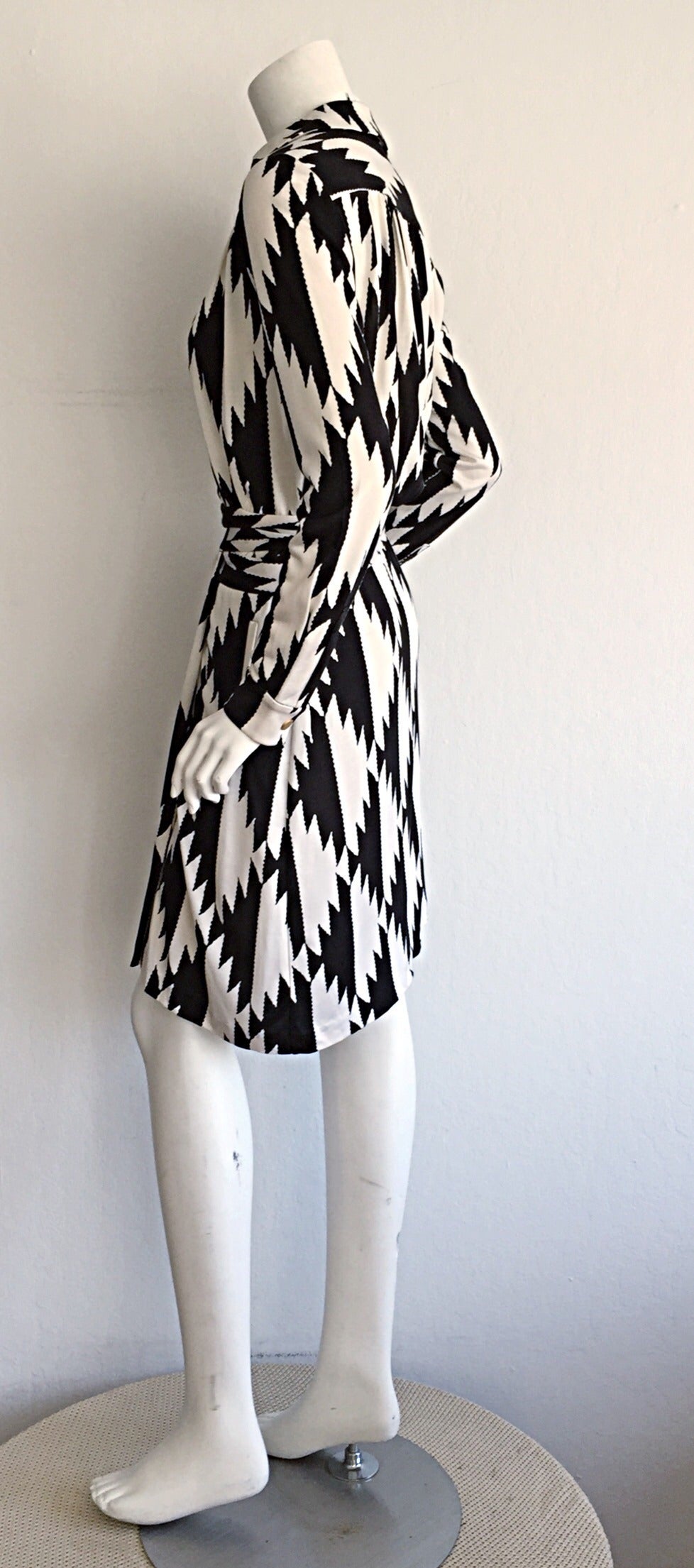 dvf black and white dress