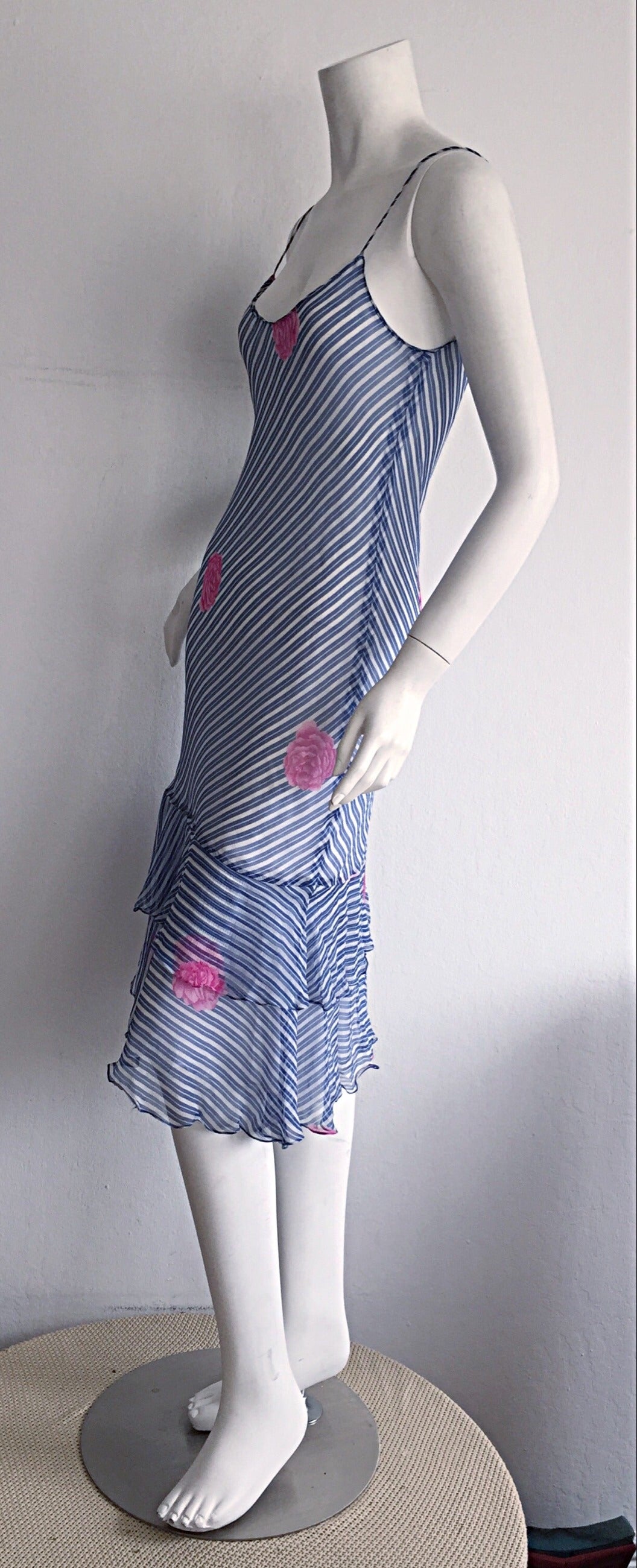 Wonderful Vintage Judy Hornby Couture 1990s Blue White Stripe Silk Dress Flowers In Excellent Condition In San Diego, CA