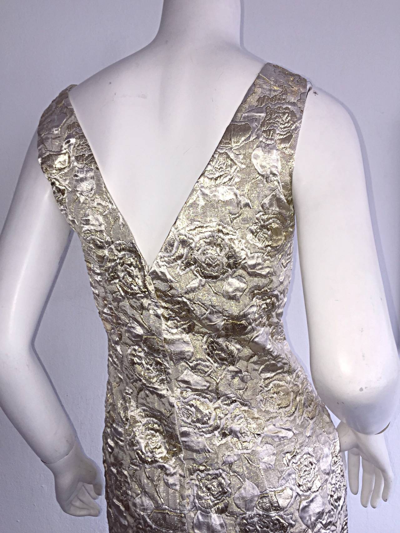 Women's Beautiful Vintage Farinae I. Magnin Gold + Silver Brocade Cocktail Wiggle Dress