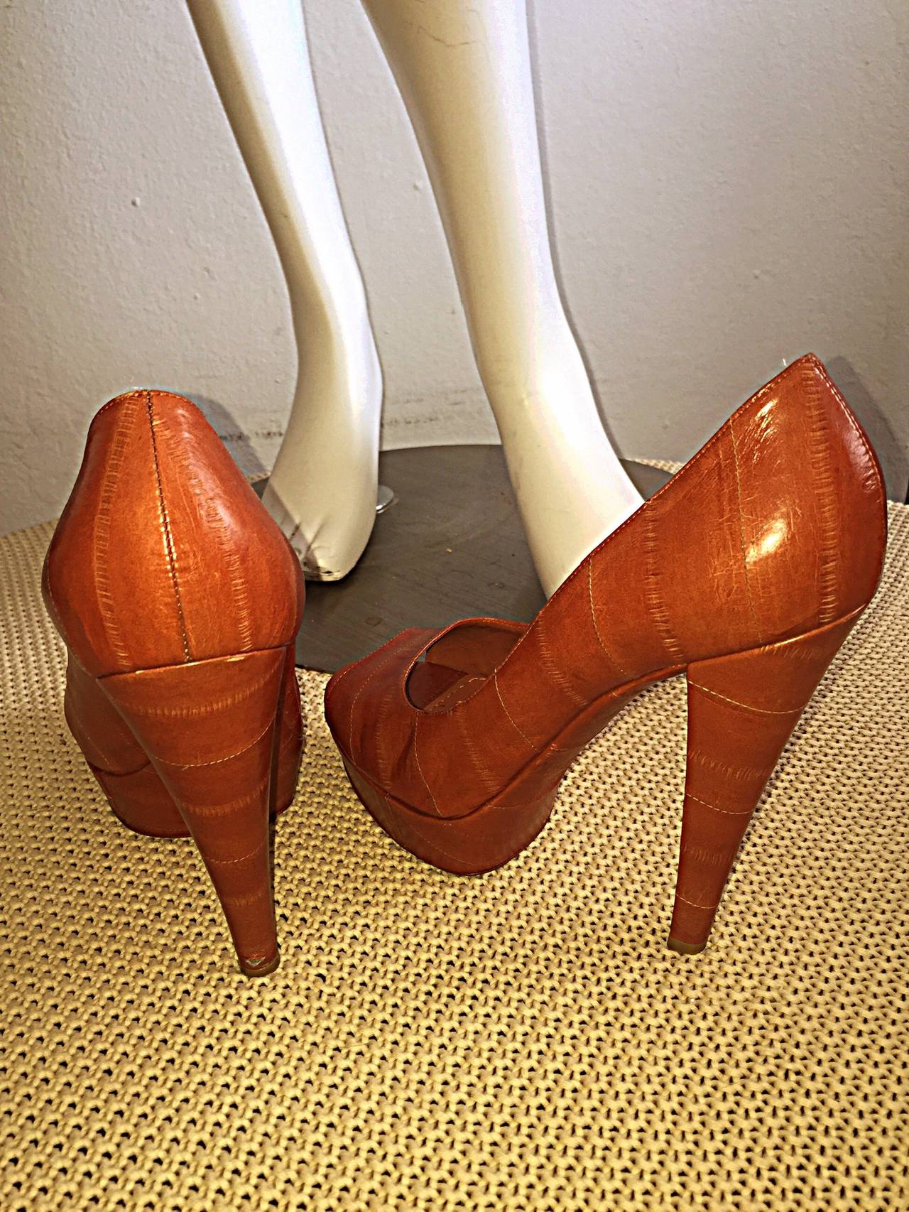 Brown Tom Ford for Yves Saint Laurent Cognac Eel Skin Sz 39.5 9.5 Platform Heels Shoes
