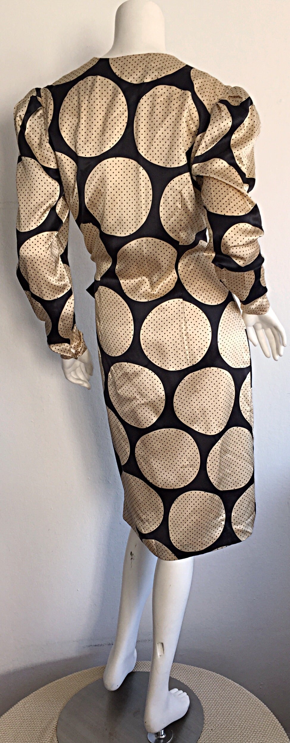 De las mujeres Vestido vintage de lunares y lunares de seda Hanae Mori en venta