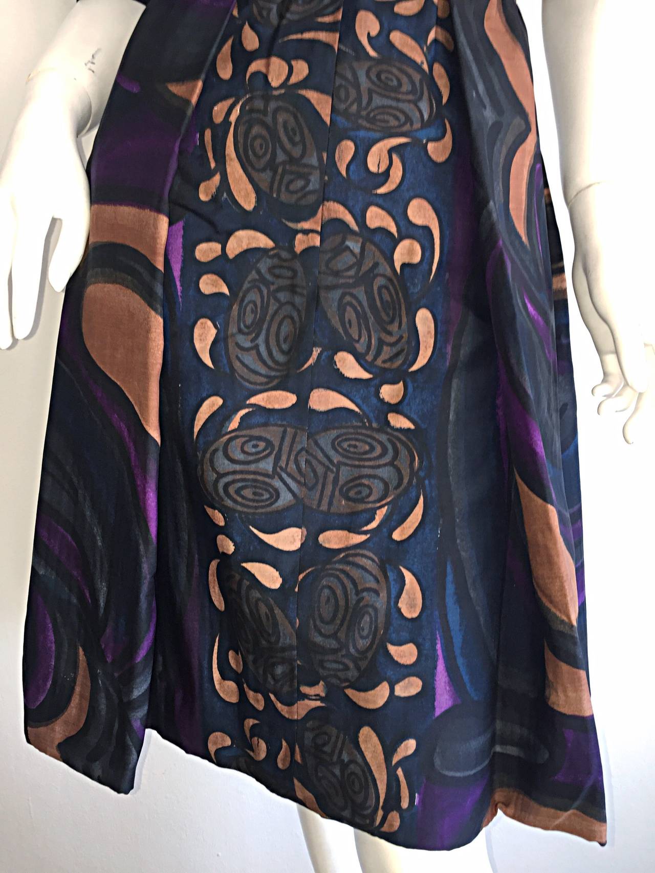 Rare 1950s Diala of Venice, Italy ' Tiki ' Print Op - Art Watercolor 50s Dress In Excellent Condition In San Diego, CA