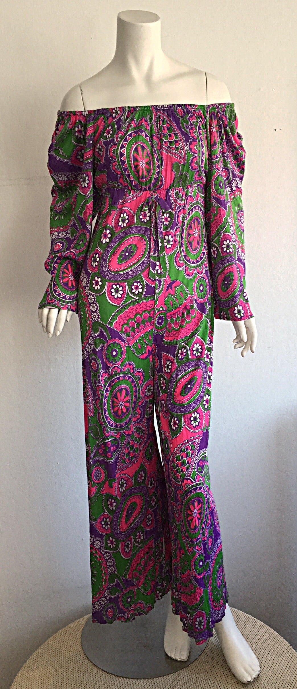 Amazing 1970s Psychedelic Paisley + Flower Vintage Jumpsuit Onesie 1