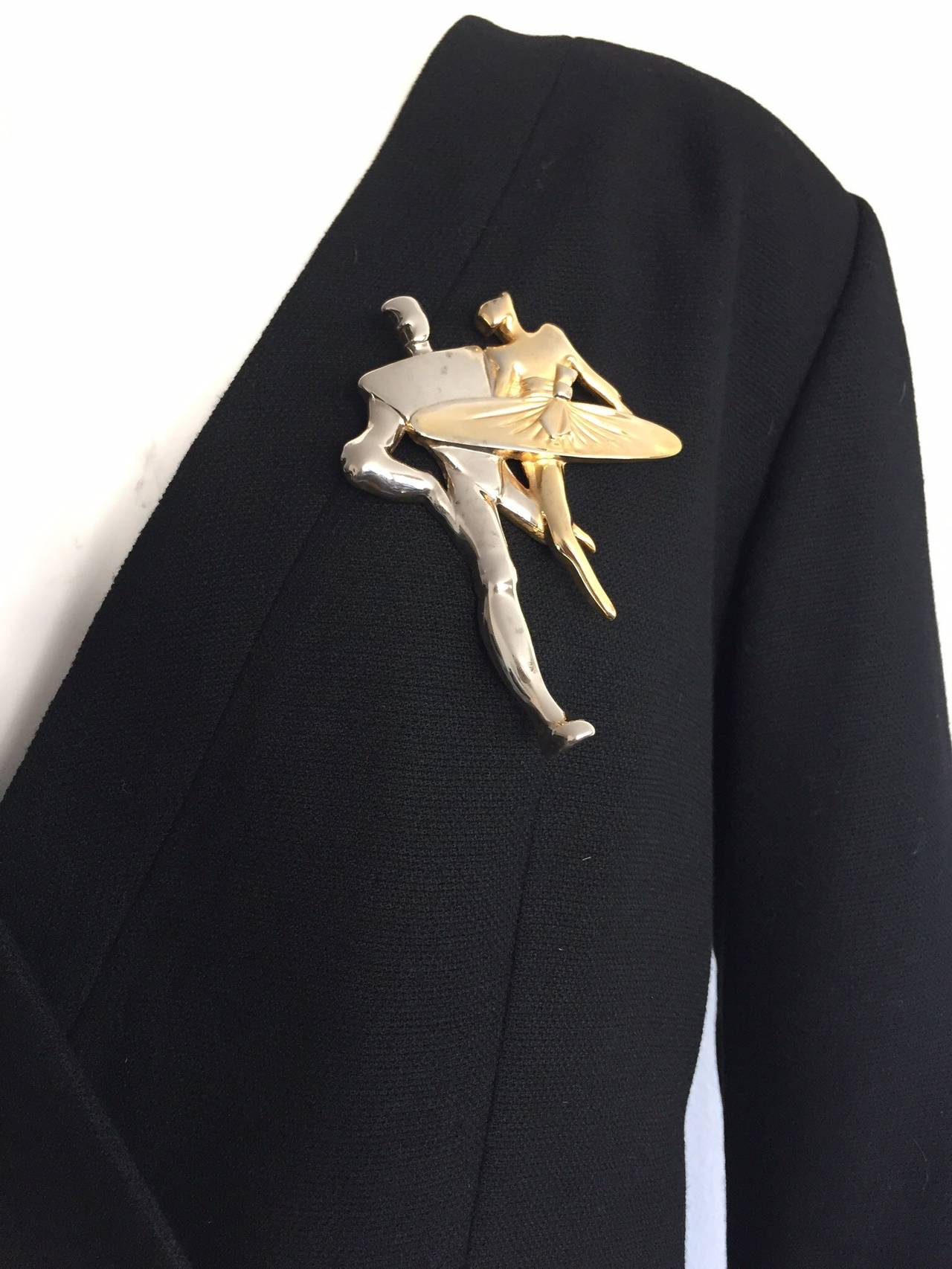 1960s 60s Vintage Pierre Cardin Modernist Gold + Silver Two Tone Large Brooch For Sale 1