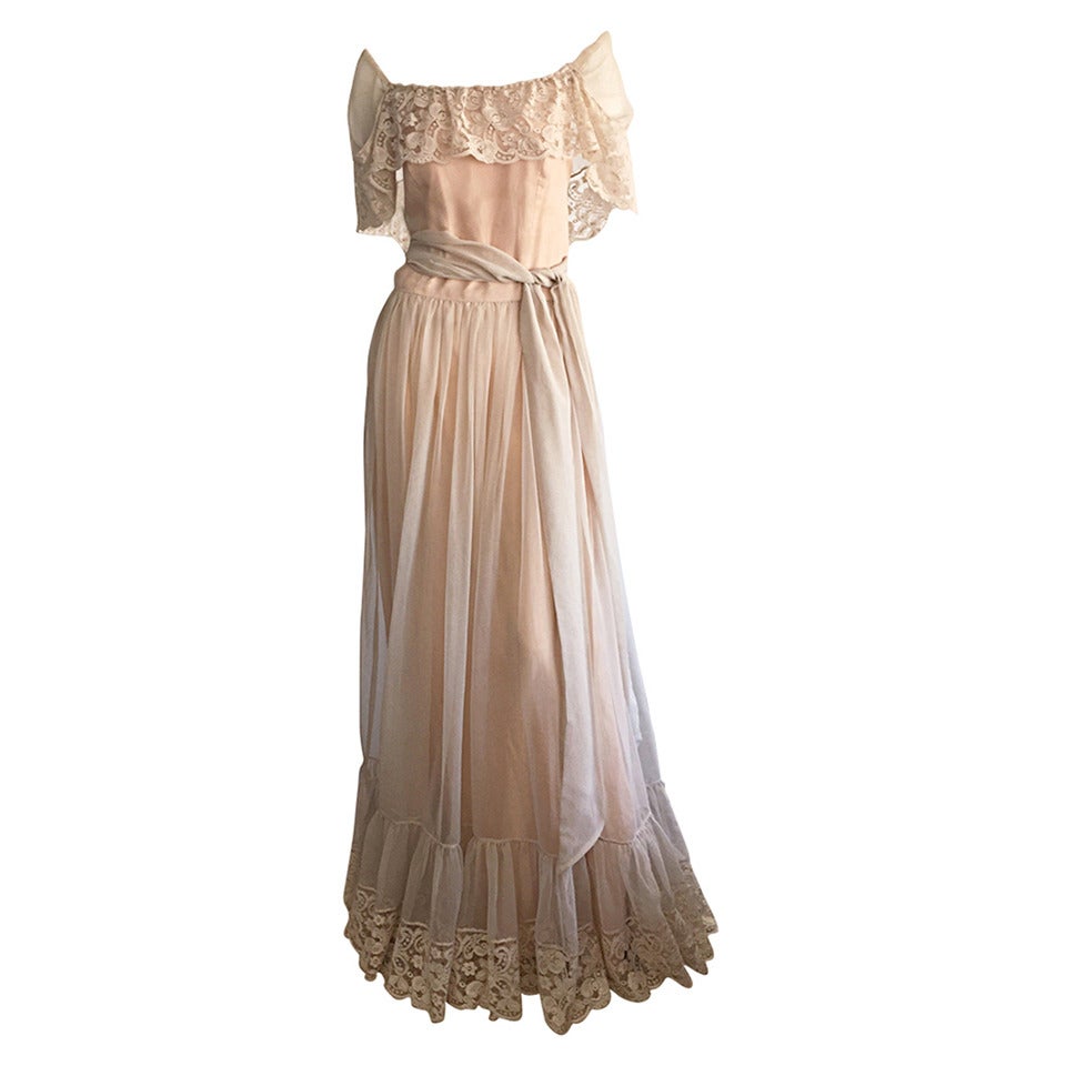 Beautiful Ethereal Vintage Victor Costa Cream Lace Bohemian Wedding Dress / Gown