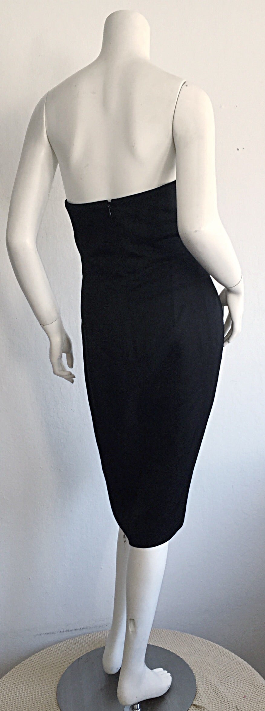 1990s Angel Sanchez Perfect Strapless Little Black Dress w/ ' Wings ' Size 12 In Excellent Condition For Sale In San Diego, CA