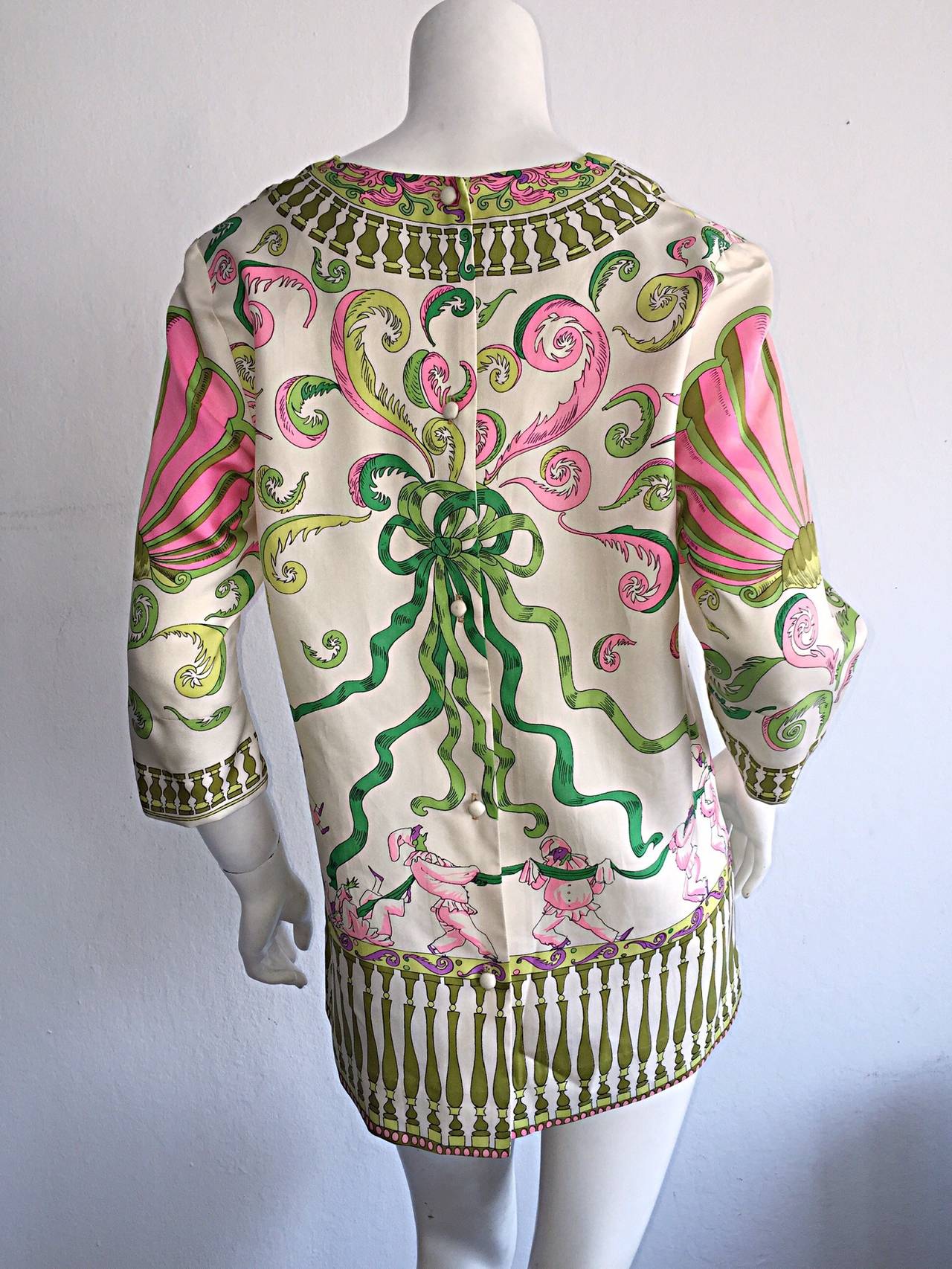 Super Rare 1960s Vintage Oleg Cassini ' Dancing Jokers ' Silk Tunic Blouse In Excellent Condition In San Diego, CA