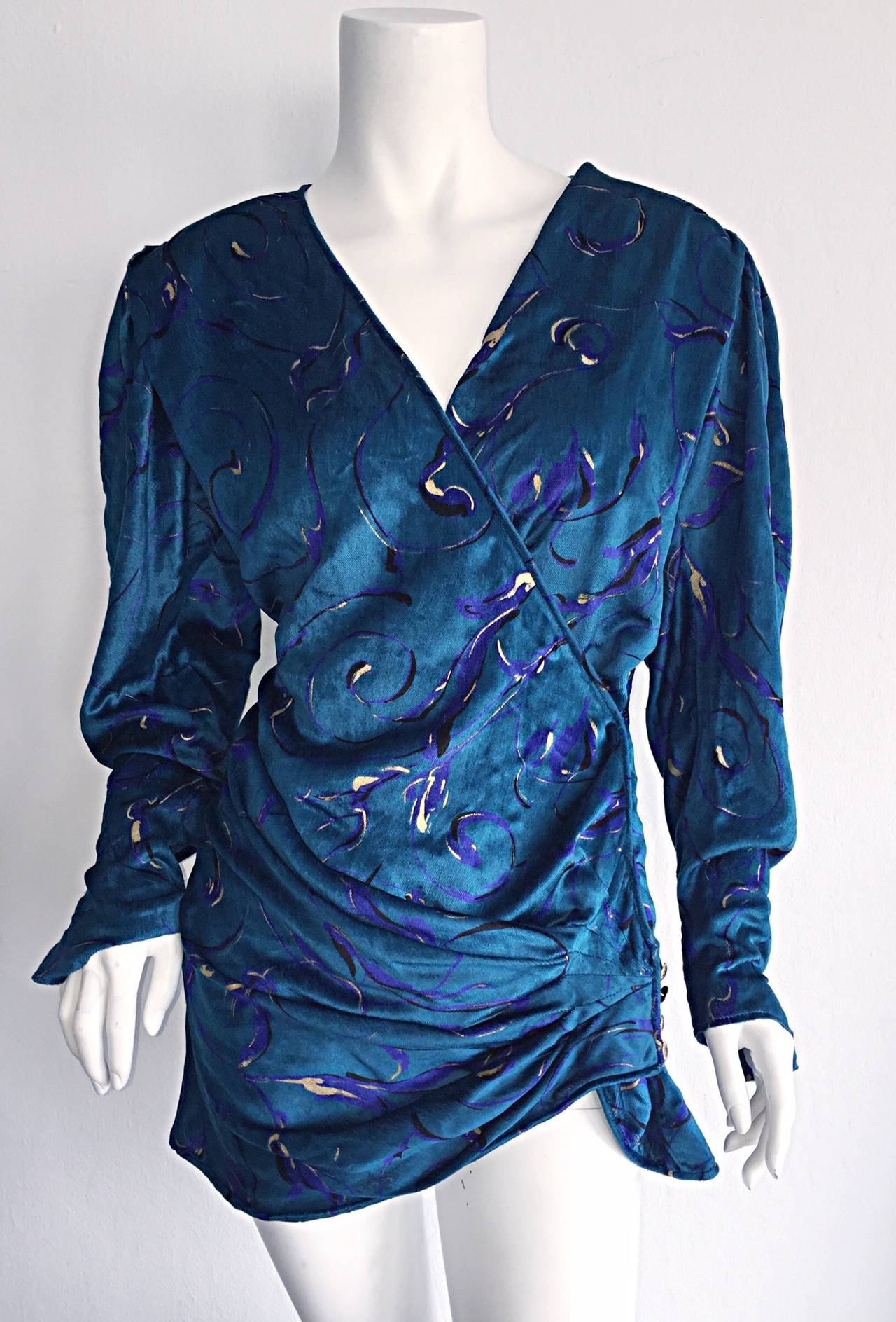 Vintage Emanuel Ungaro Beautiful Vibrant Blue Hand Painted Silk Wrap Blouse In Excellent Condition In San Diego, CA