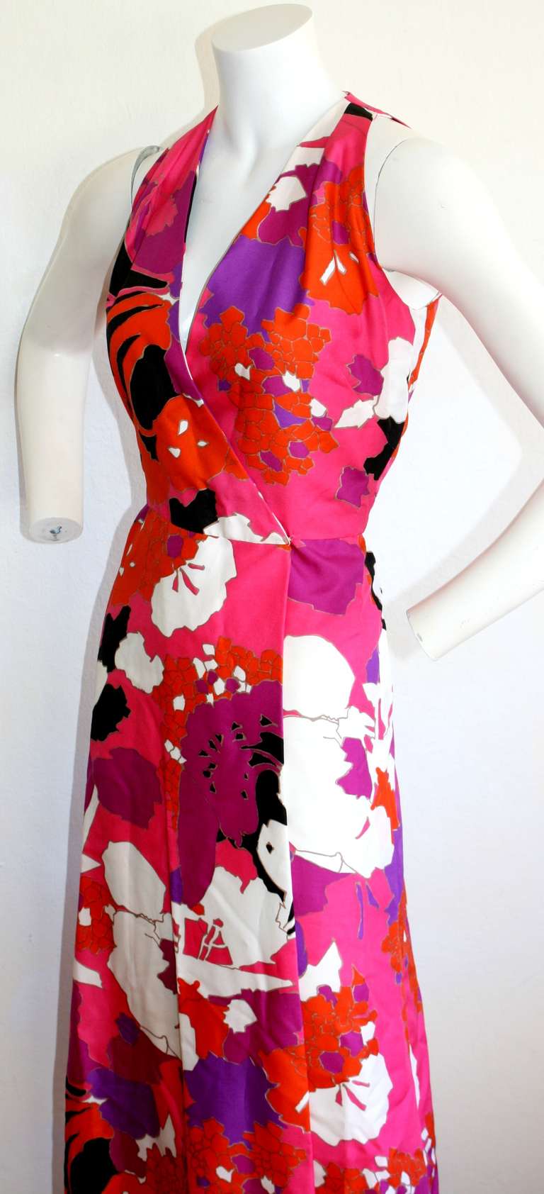 Vintage 1970s Adele Simpson Maxi wrap dress, with fuchsia, purple, black and white beautiful Oriental style floral abstract print. Fully lined. Size Medium