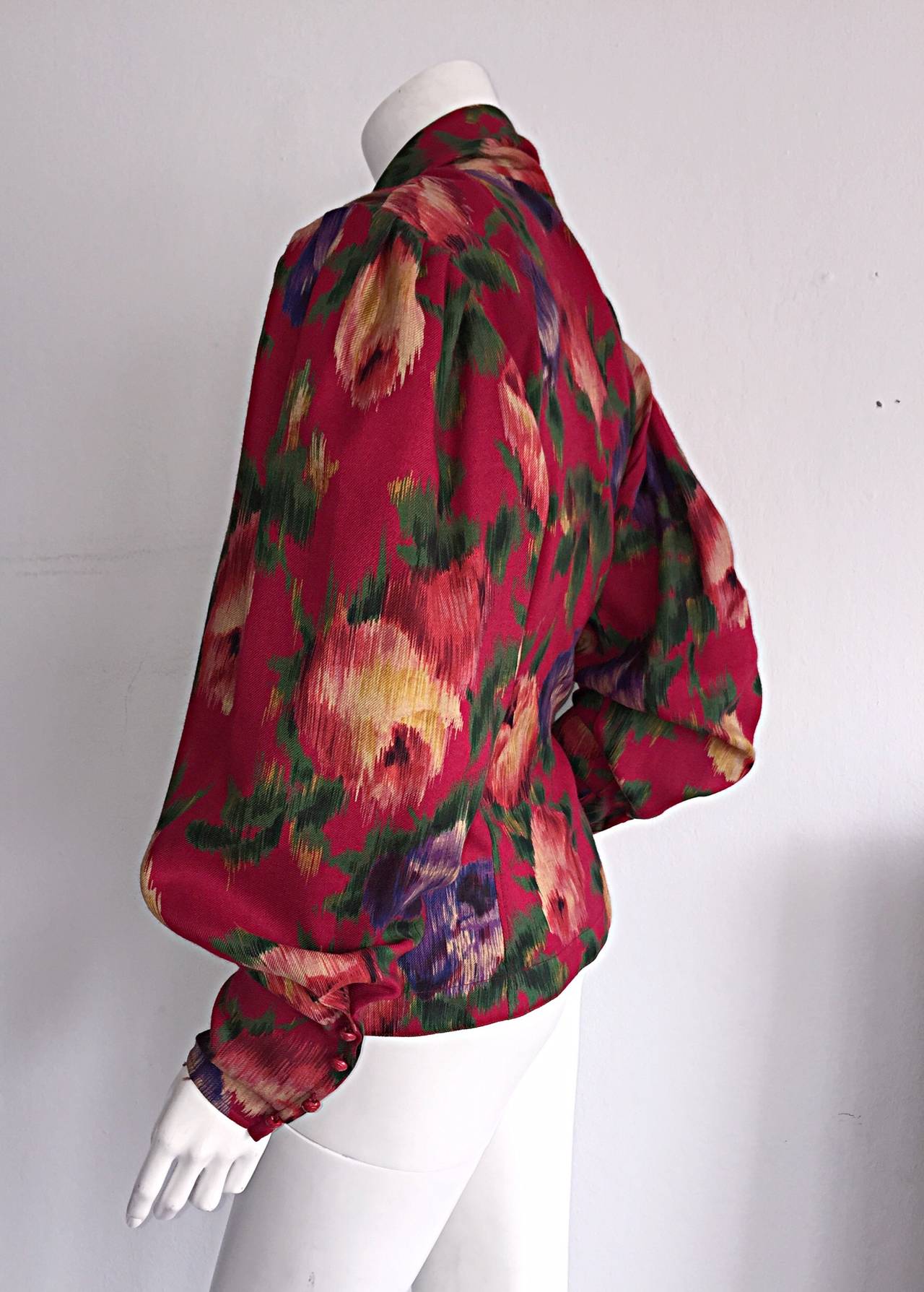 Women's Vintage Emanuel Ungaro Beautiful Rose Watercolor Pussycat Bow Blouse Top