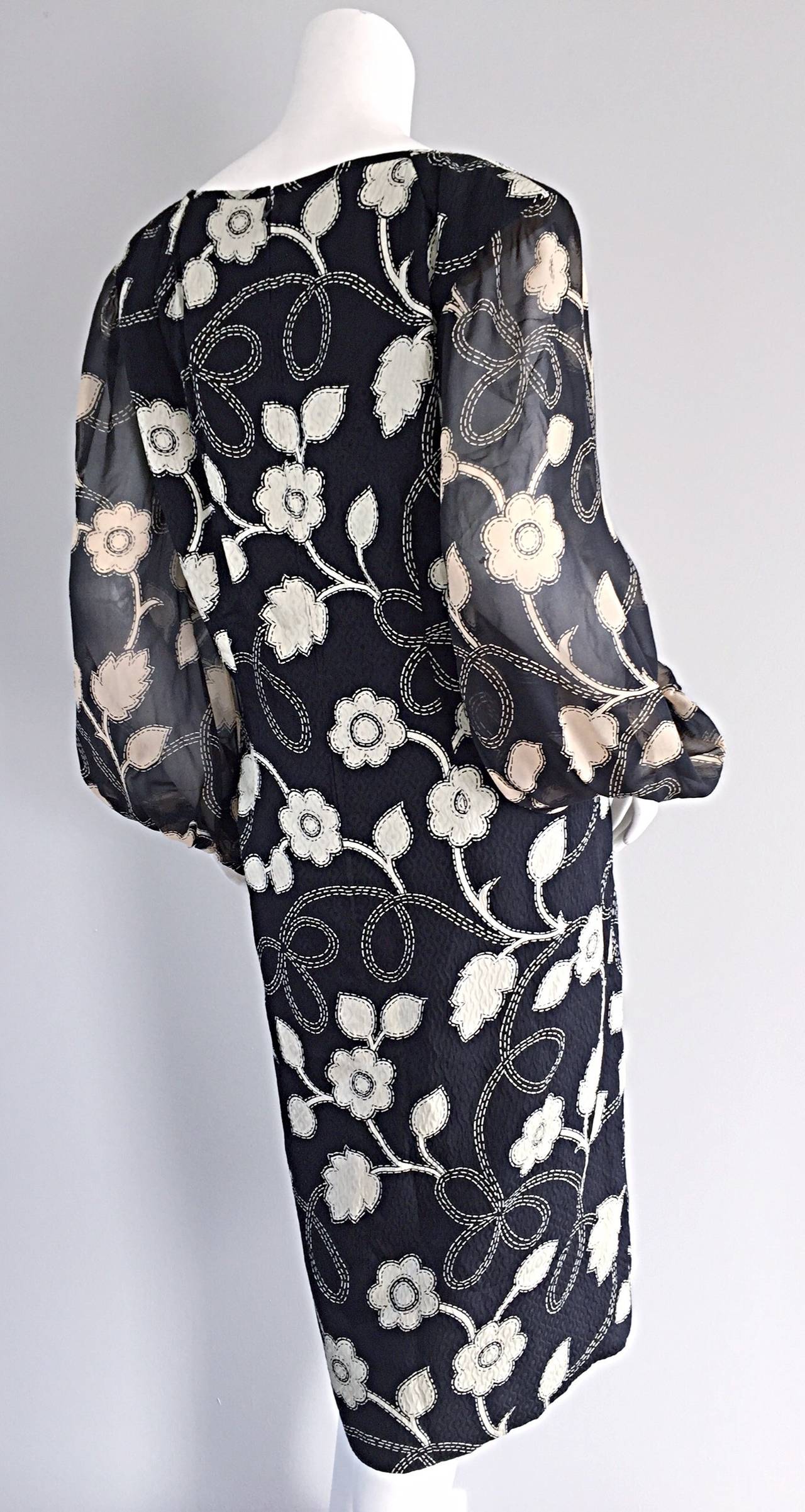 1960s Vintage Pauline Trigere Large Size Black White Flower Dress Billow Sleeves 1
