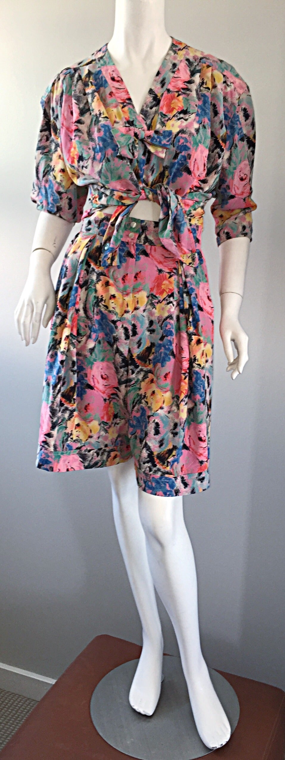 Chic Vintage Emanuel Ungaro Floral Watercolor Blouse + Shorts Set In Excellent Condition In San Diego, CA