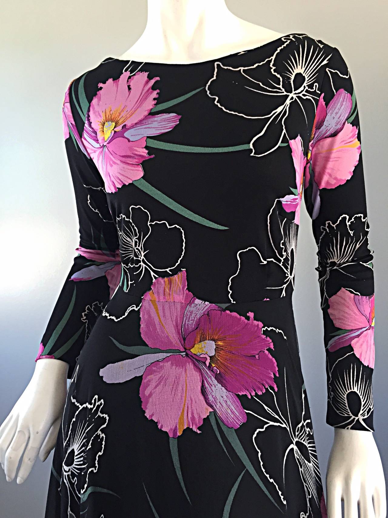 Schönes Vintage La Mendola Seidenchiffon ' Hibiskus ' Kleid ' Made in Italy' im Zustand „Hervorragend“ im Angebot in San Diego, CA