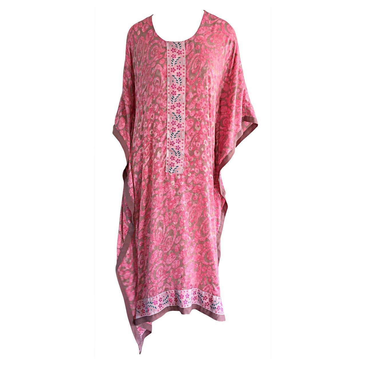 Beautiful Vintage 1970s Pink Silk Ethnic Kaftan w/ Flowers and Swirls