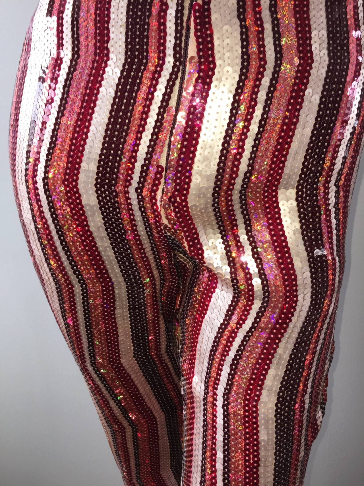 New Vintage Regina Rubens Zig Zag Sequin Trouser Pants w/ Flare Legs ( France ) In New Condition In San Diego, CA