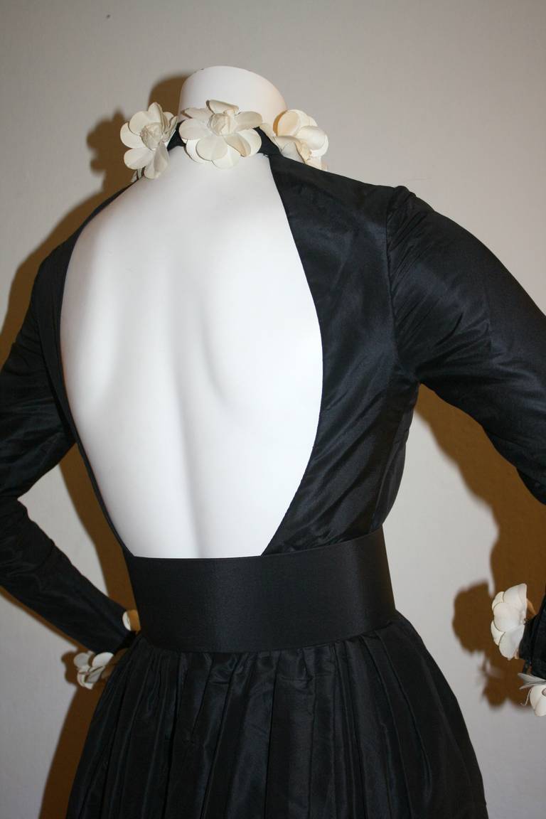 Exceptional  Vintage Bill Blass Black Belted Gown Camellia Flowers In Excellent Condition In San Diego, CA