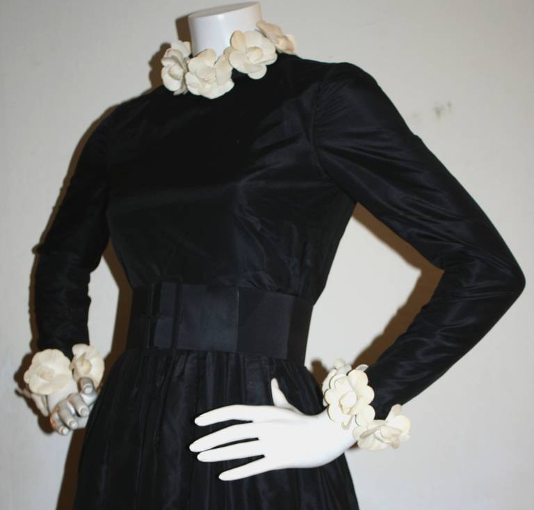 Exceptional  Vintage Bill Blass Black Belted Gown Camellia Flowers 4