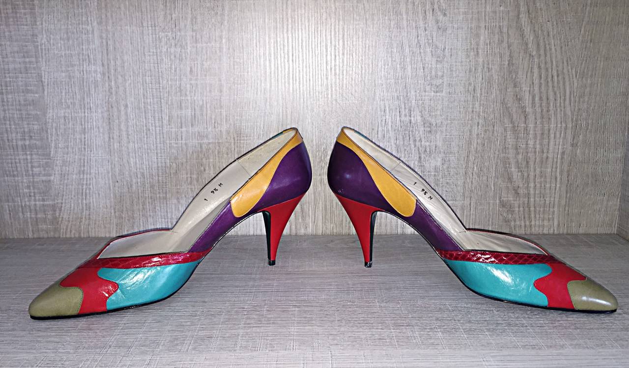 Amazing BRAND NEW Size 9.5 M vintage heels! These 1980s Martinez Valero shoes are stunning! Color blocks of taupe, red, purple, blue and yellow in leather and snakeskin. Made in Spain. Never been worn. Marked Size US 9.5 (runs true to size)