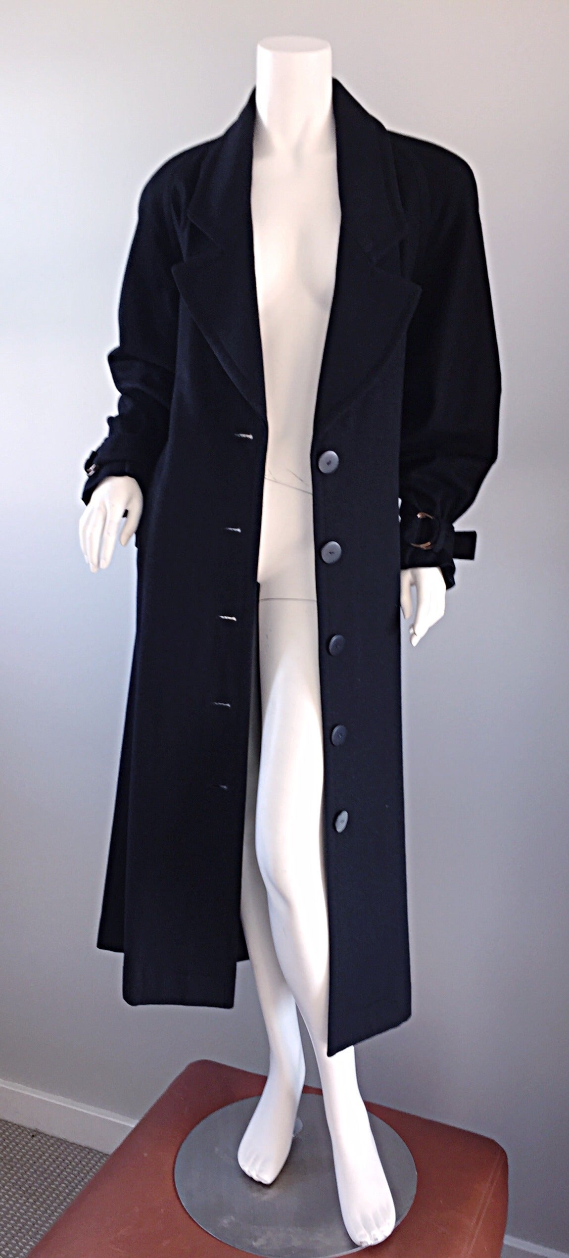 Vintage Chloe by Karl Lagerfeld Black Wool + Cashmere Avant Garde Spy Jacket In Excellent Condition For Sale In San Diego, CA