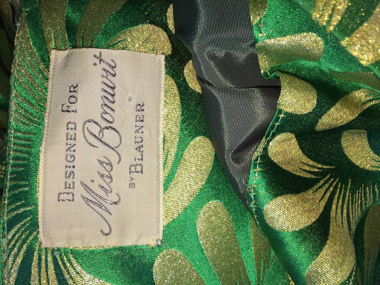 1950s 50s Vintage Blauner for Bonwit Teller Green + Gold ' New Look ' Silk Dress 4