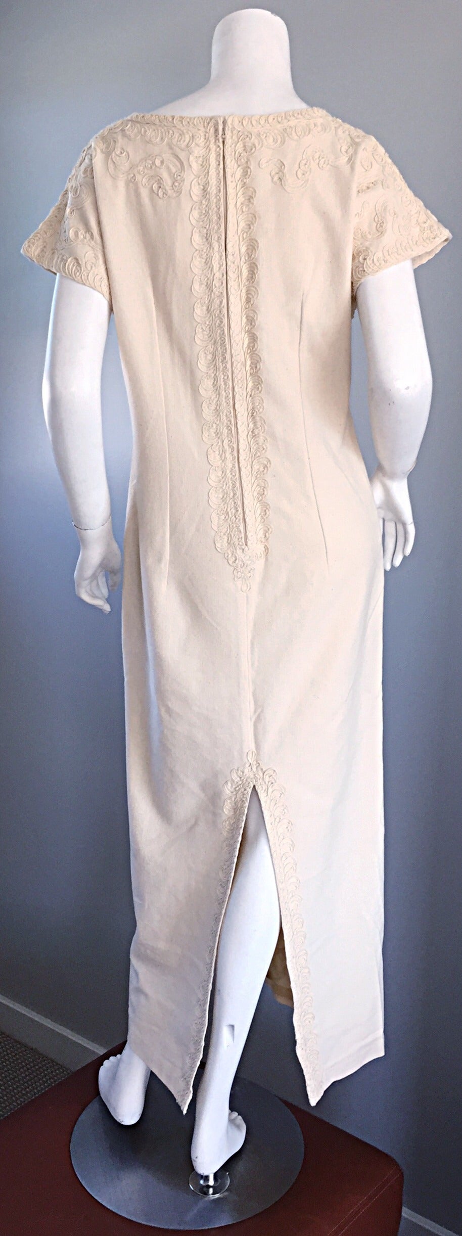 Women's Vintage Tachi Castillo Ivory Hand - Embroidered Cotton Mexican Wedding Dress