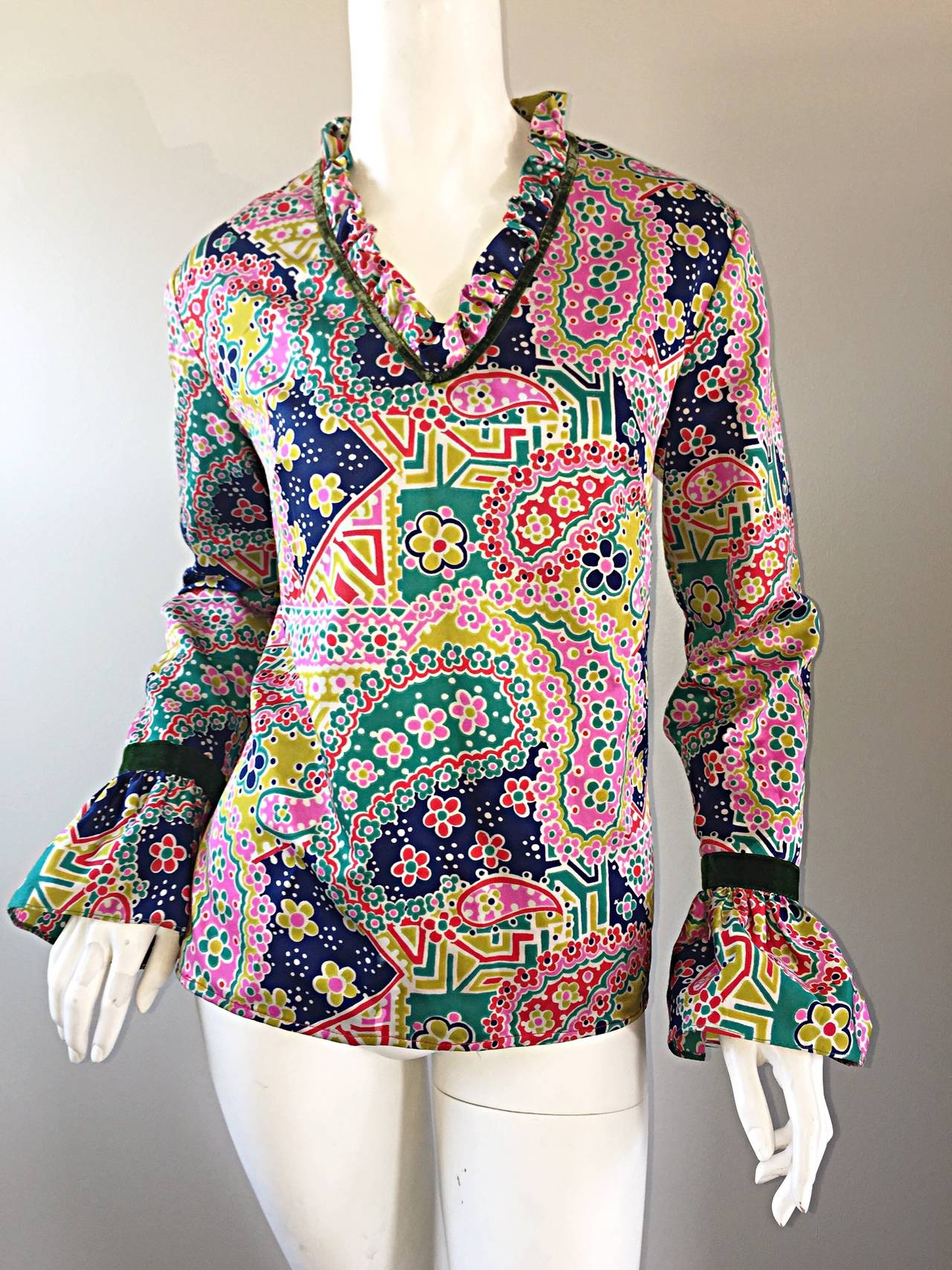 Psychedelic 1970s 70s Paisley + Floral Multi - Color Boho Top / Blouse / Tunic In Excellent Condition For Sale In San Diego, CA