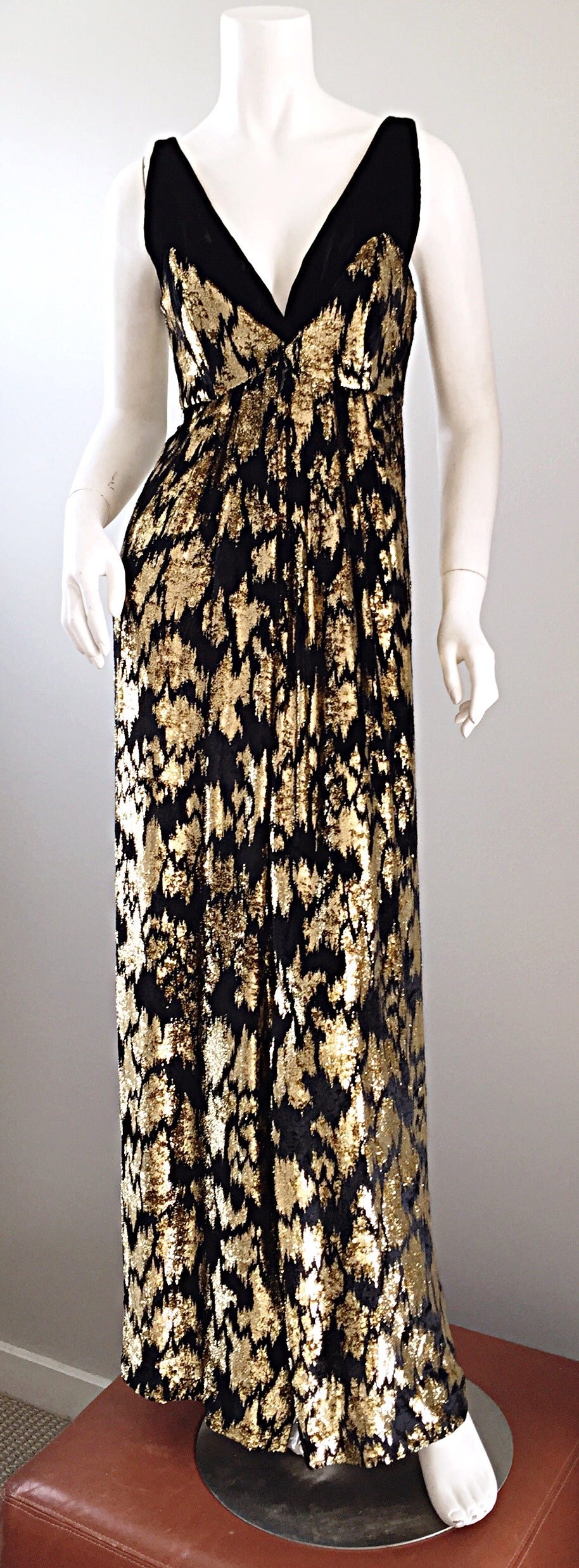 Gorgeous Vintage RIchilene Black + Gold Metallic Silk Velvet Gown In Excellent Condition In San Diego, CA
