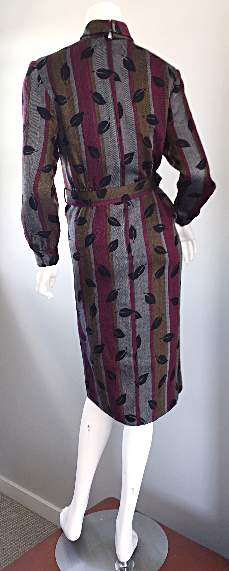 Vintage Piccoli Made in Italy ' Leaves + Herringbone ' Wool Dress w/ Belt For Sale 3
