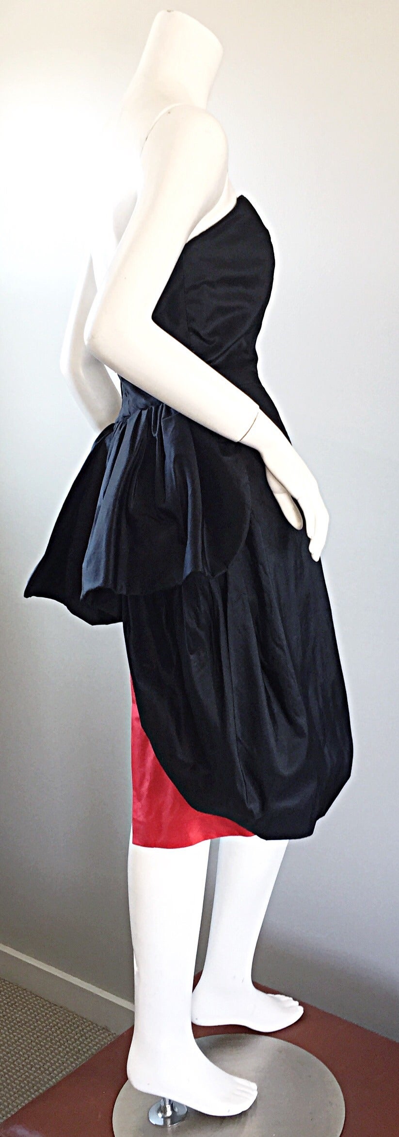 Raro vestido vintage Adam Beall negro + rojo de seda sin tirantes 'puf Negro en venta