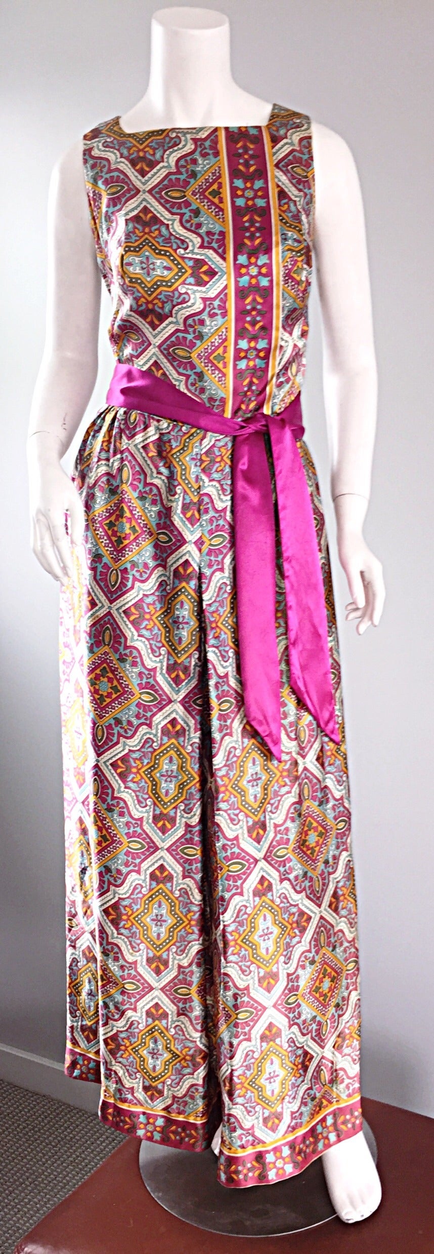 Women's Amazing 1960s 60s Roberta Lynn Silk Ethnic / Indian Print Vintage Silk Jumpsuit