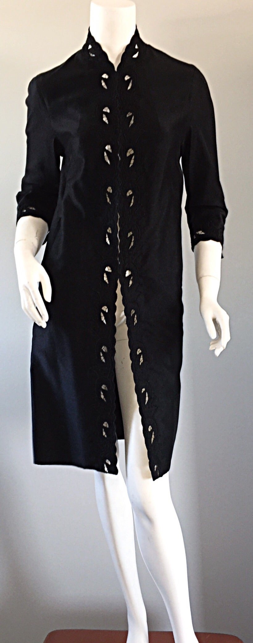 Chic 1940s Black Duster / Opera Jacket w/ Crochet Details + Scalloped Edges For Sale 4