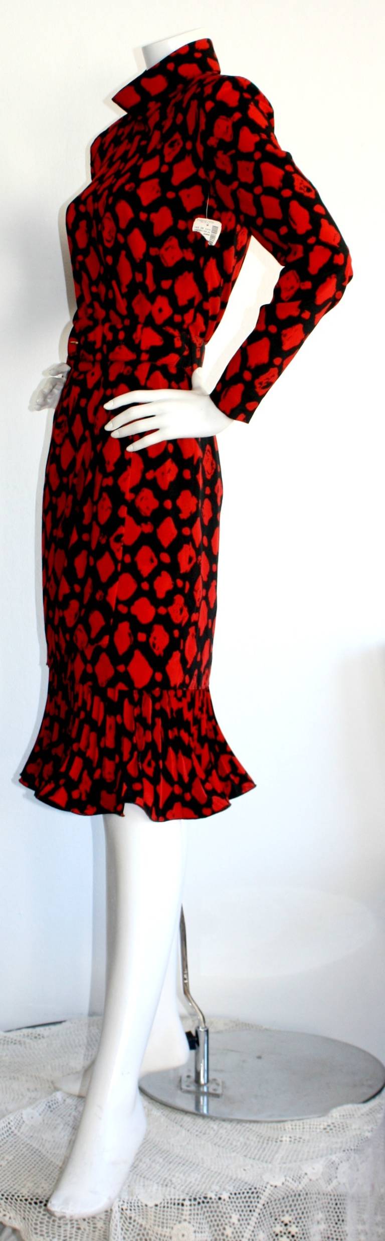 Vintage Louis Feraud Red Dress w/ Belt Brand New w/ Tags In New Condition In San Diego, CA