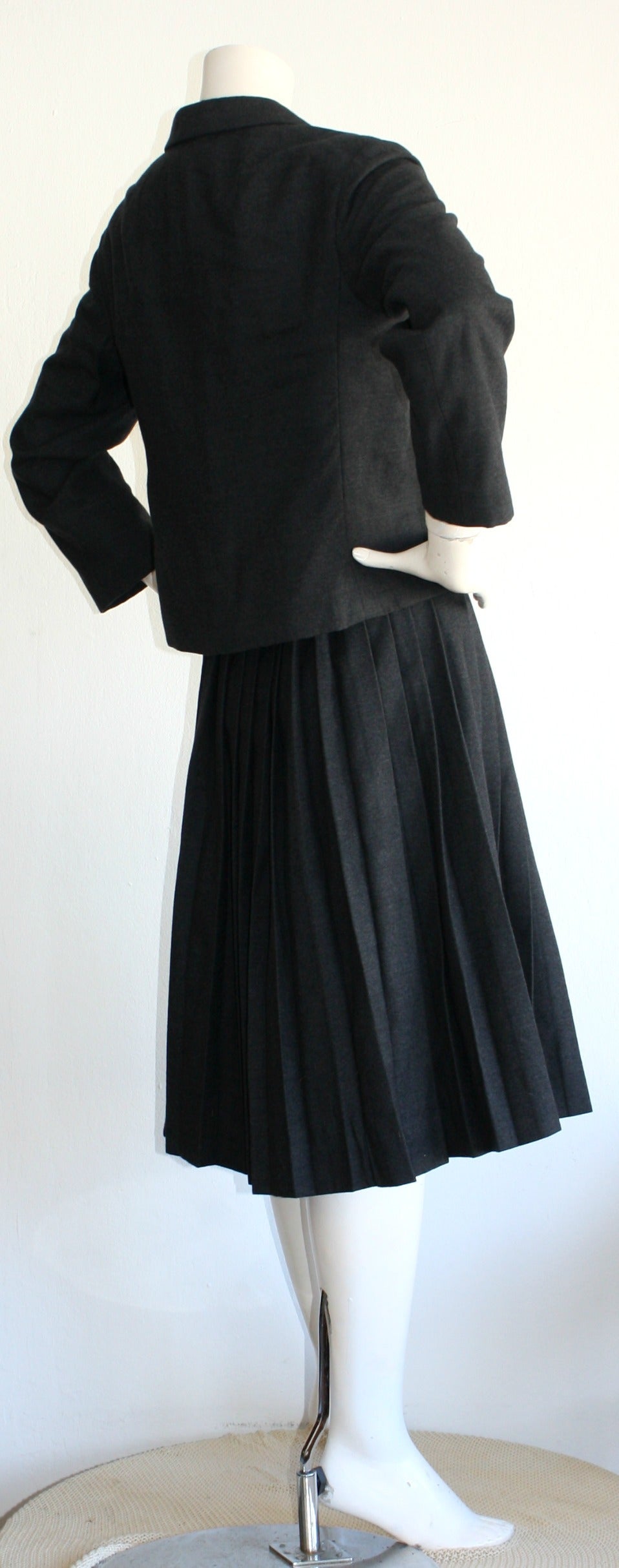 Iconic 1960s Vintage Christian Dior Skirt Suit Pill Box Charcoal Grey In Excellent Condition In San Diego, CA